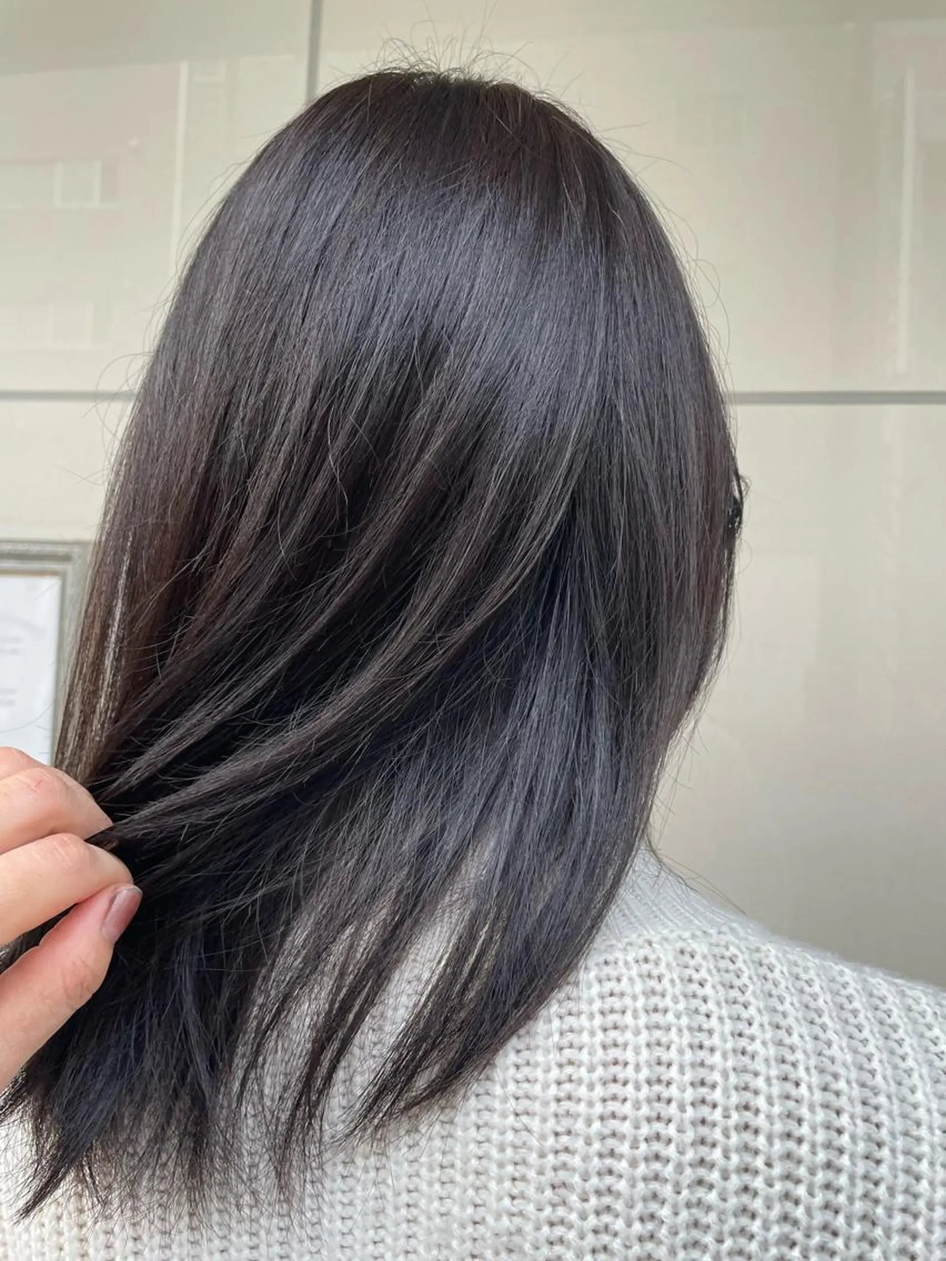 セミロング 千野 優由のヘアスタイル