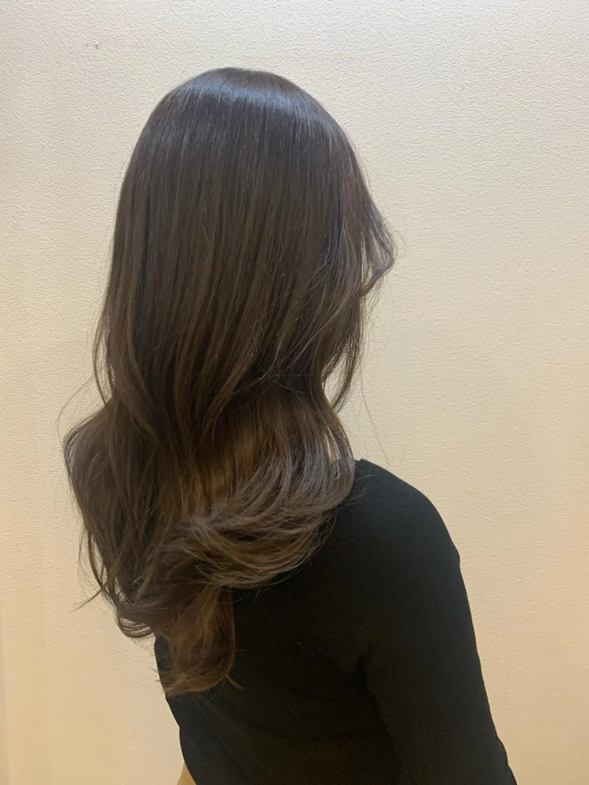 ロング カラー ベージュカラー ヨシンモリ 韓国風ヘア レイヤーカット 韓国🇰🇷髪質改善 Chisaki치사키のヘアスタイル