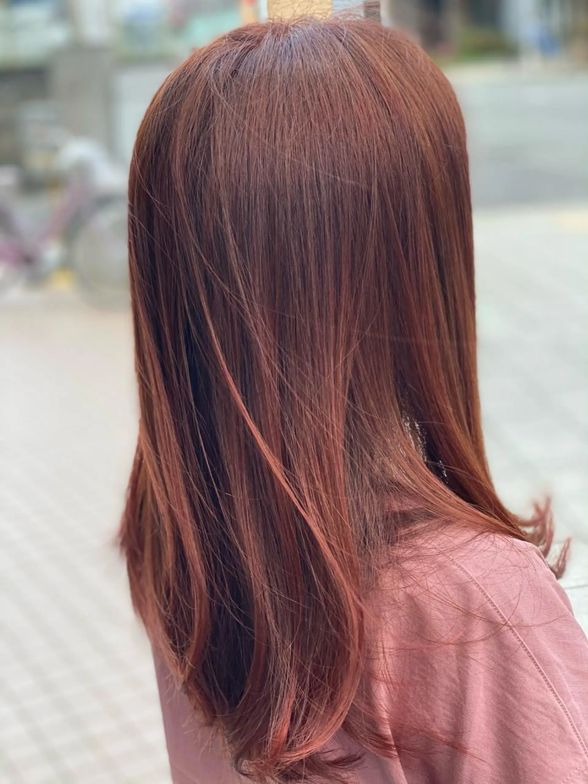 セミロング カラー 髪質改善 大内翔太のヘアスタイル