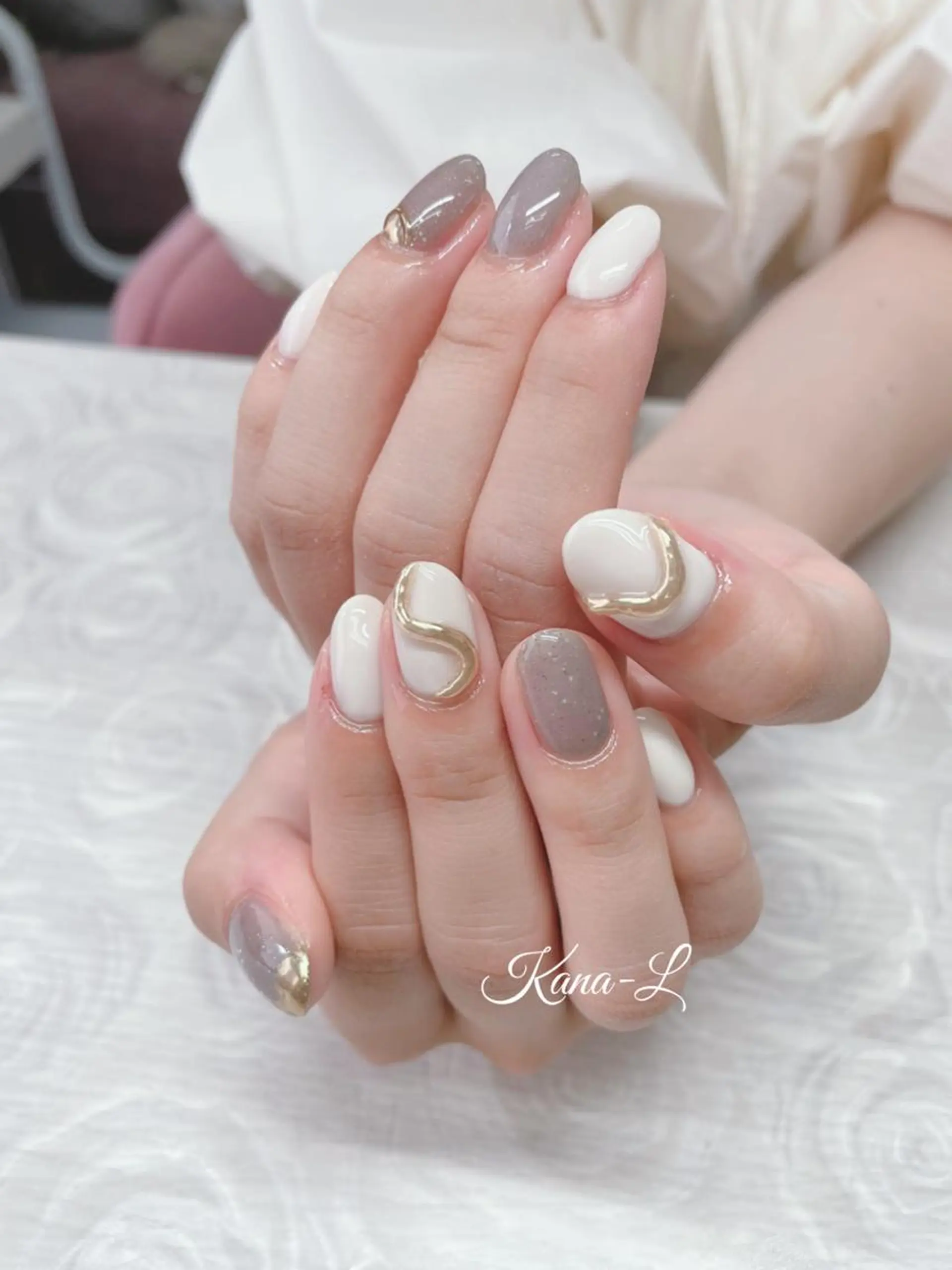 カラー ネイル ニュアンスネイル 芦辺 香奈のネイルデザイン