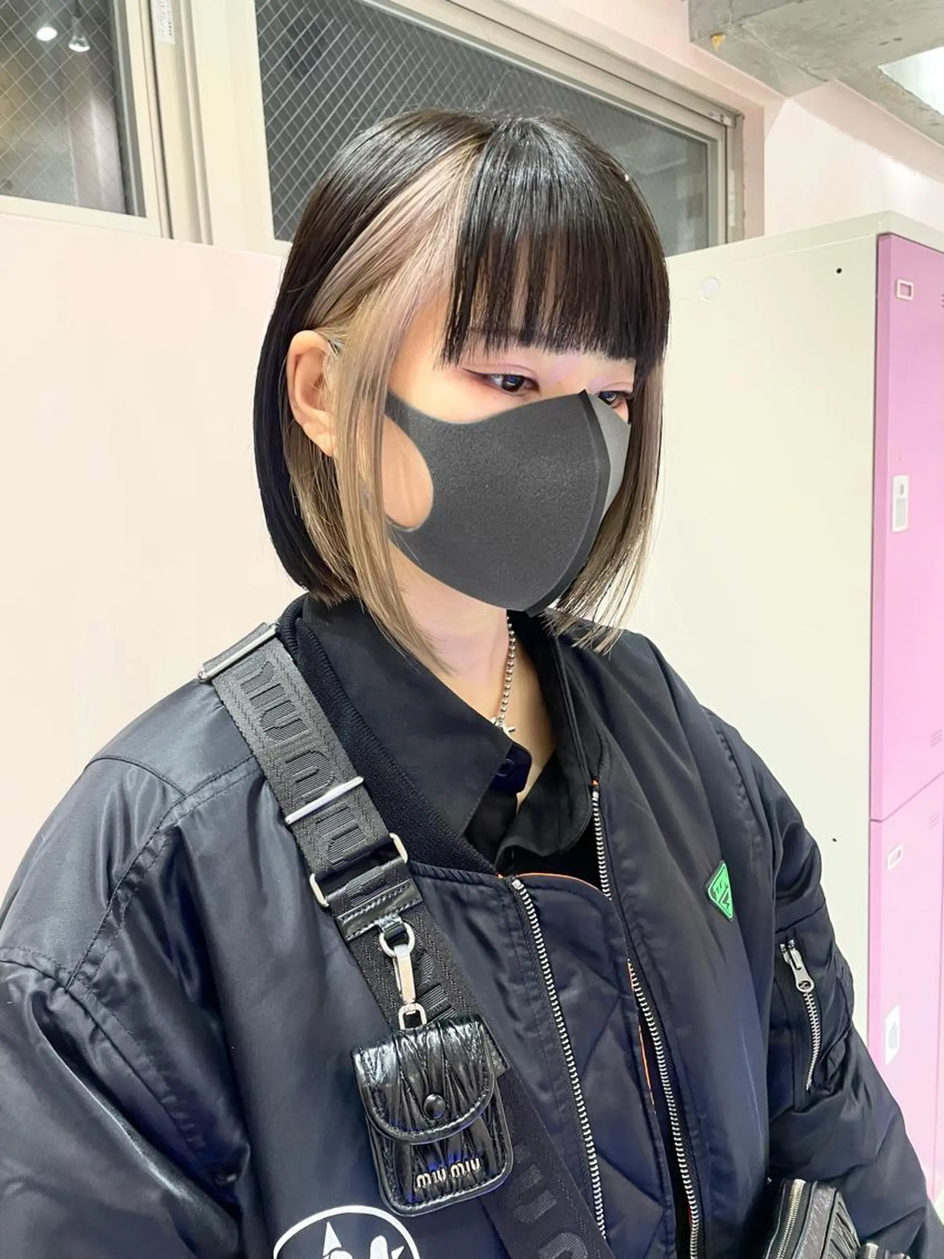 ショート カラー ヘアアレンジ ヘアカラー トリートメント ヘアセット 艶髪 🦋CON🦋のヘアスタイル