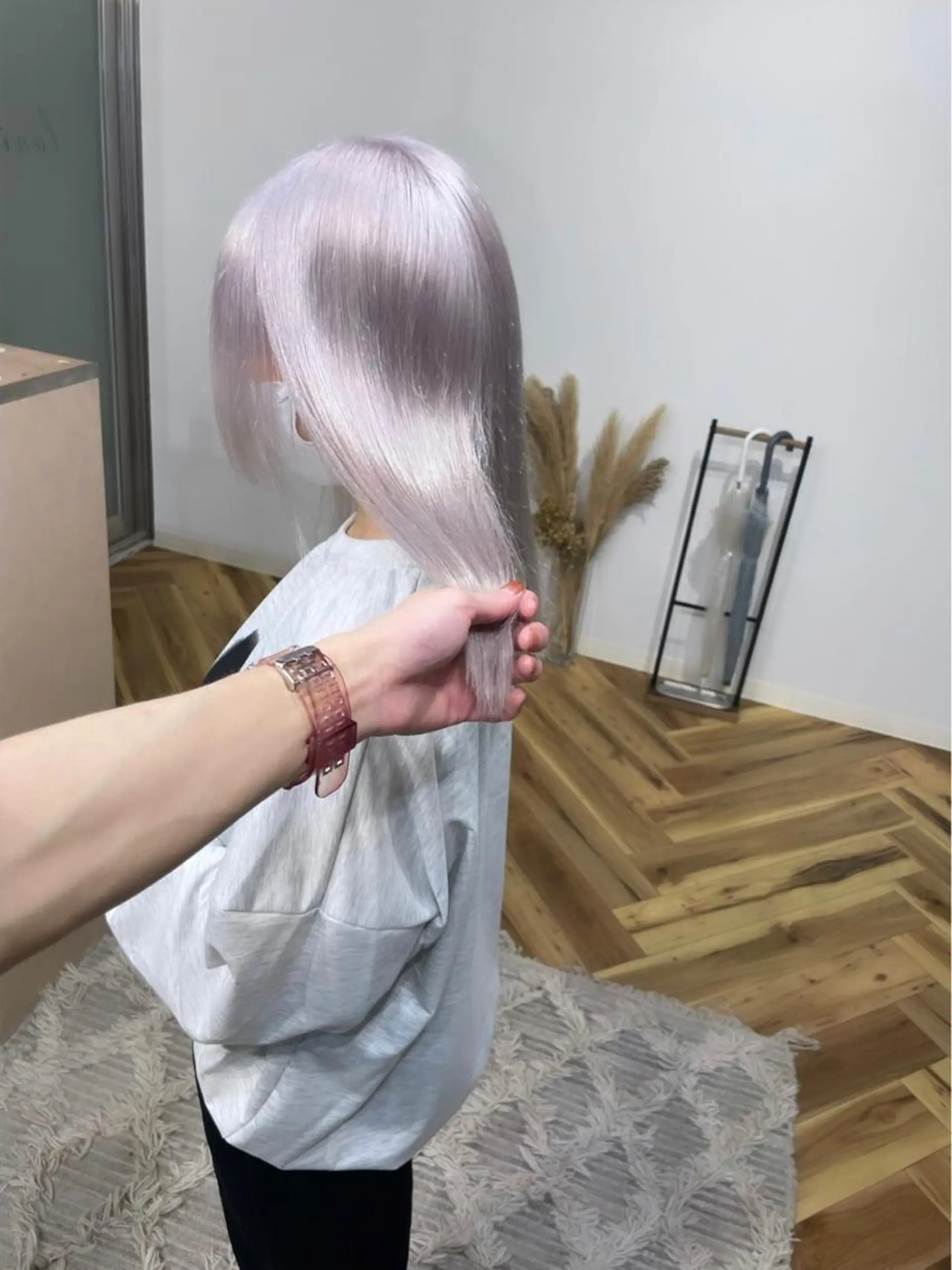 ミディアム 有人/バレイヤージュ /シャドールーツのヘアスタイル