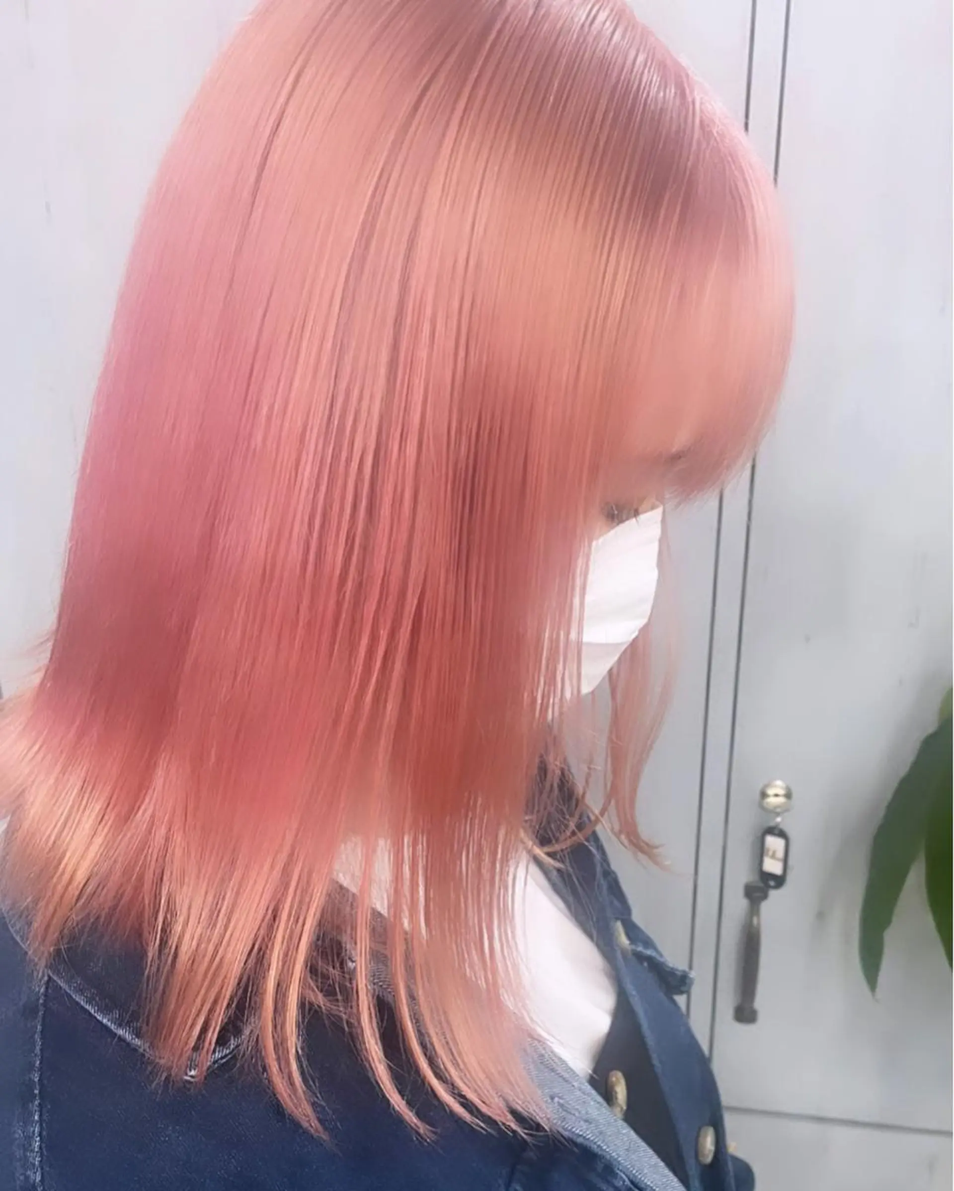 セミロング カラー アッシュ アッシュグレー アッシュグレージュ バレイヤージュ ミストバング ✨色落ちまで可愛い✨ MANATO🎨🌈のヘアスタイル