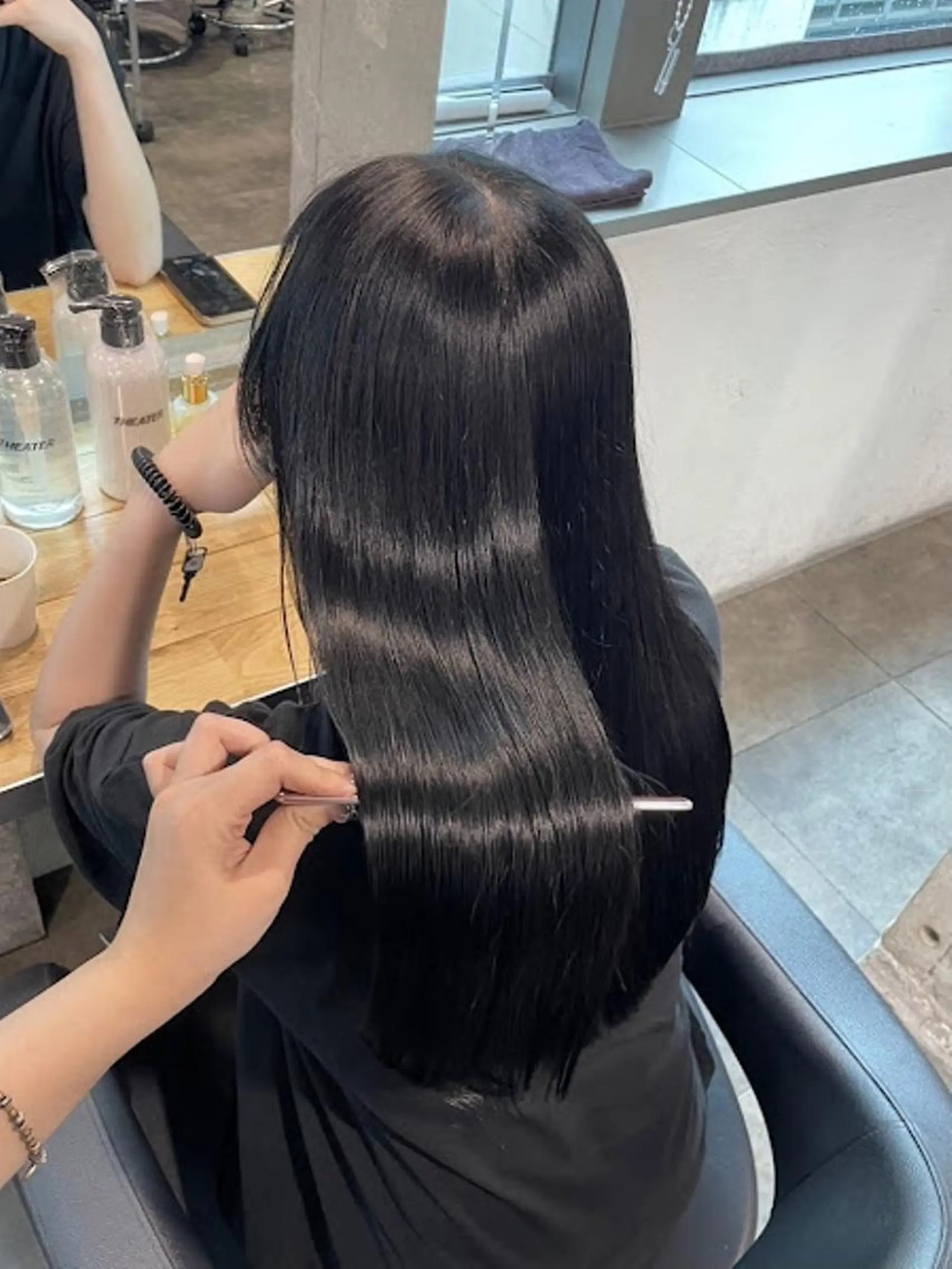 カラー 🪞official FRUITS渋谷🩰のヘアスタイル