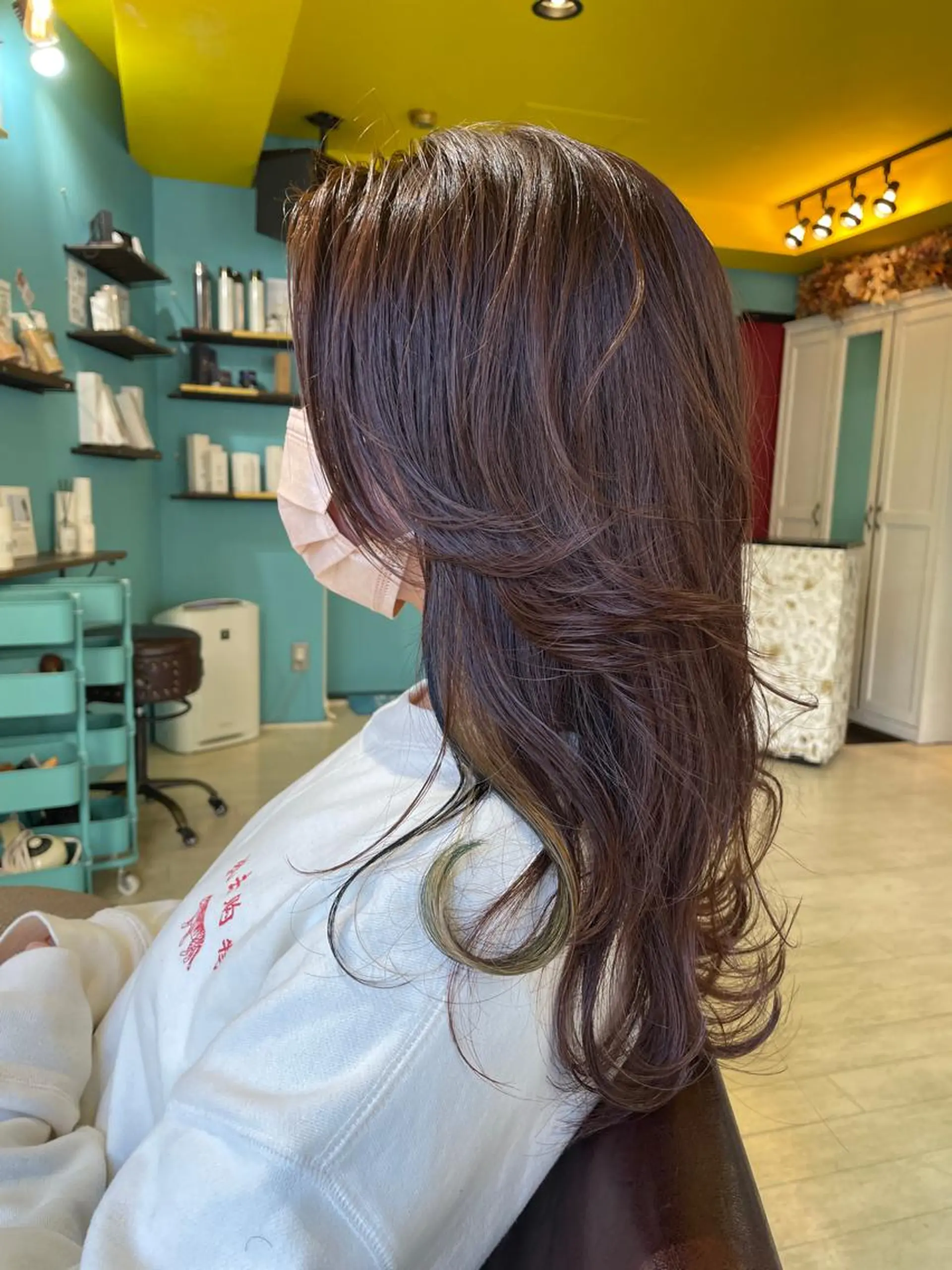 ロング カラー アッシュ インナーカラー ラベンダーカラー ラベンダーアッシュ 末石 智のヘアスタイル