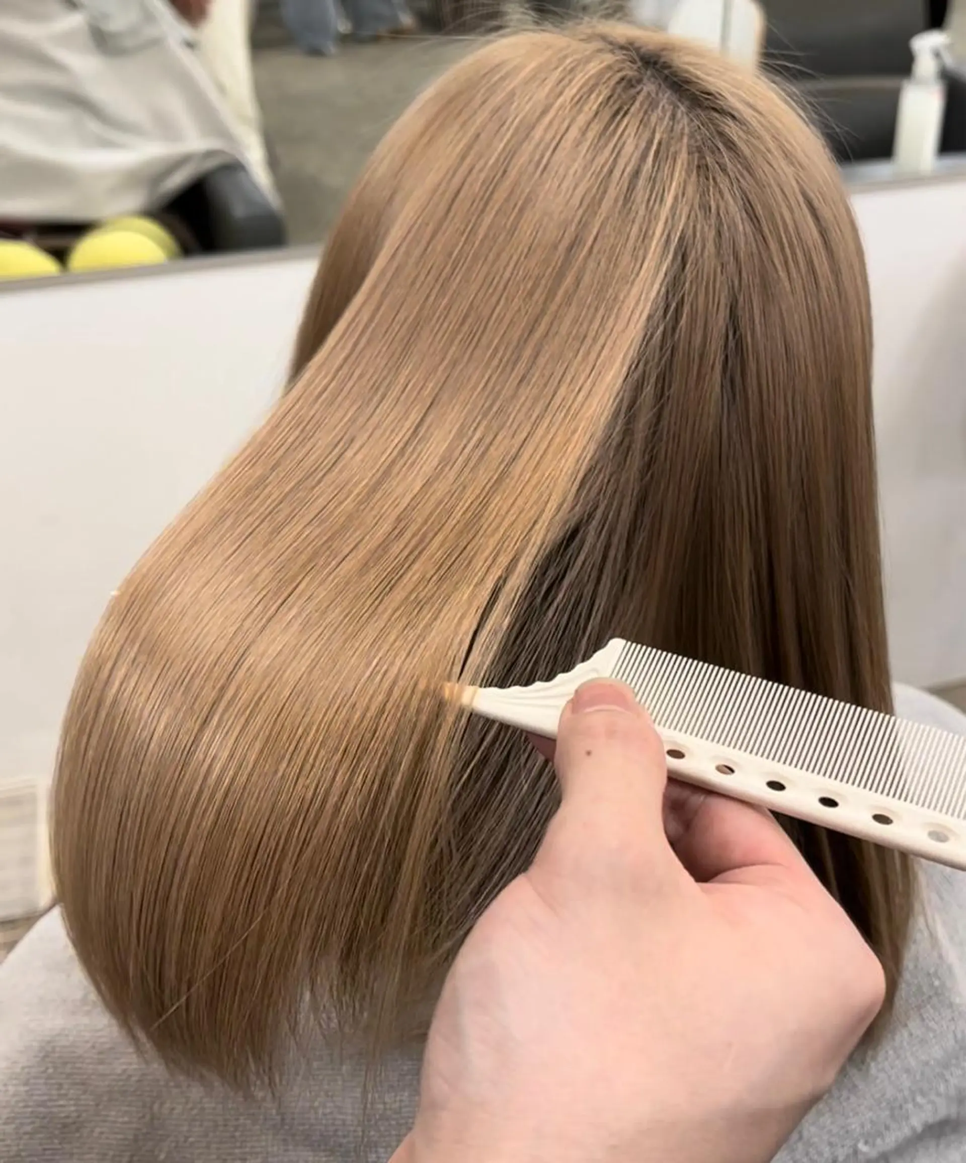 ミディアム トリートメント ukaアシスタント 志賀彩子のヘアスタイル