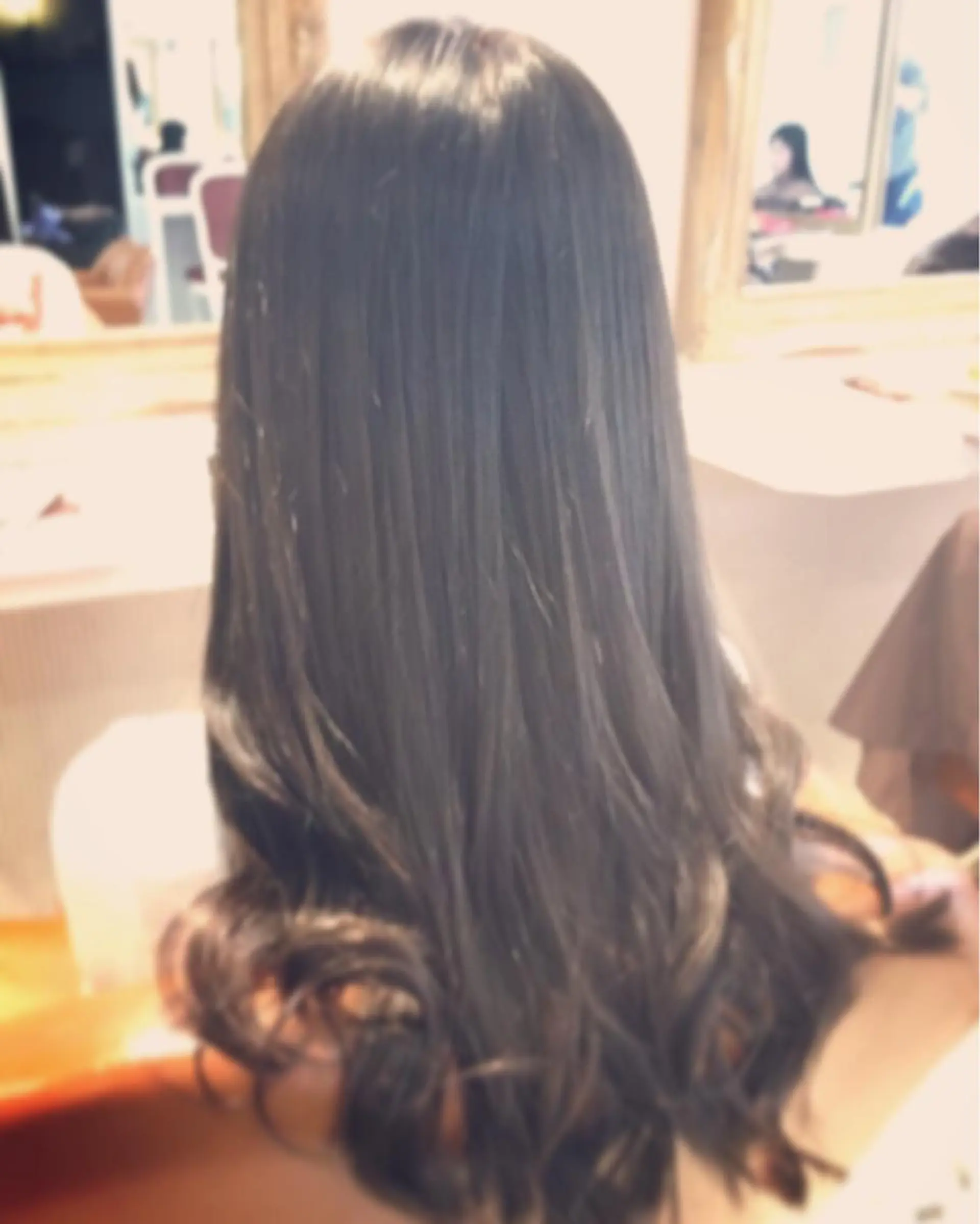 セミロング ロング カラー アッシュ アッシュグレー kazufumi ..のヘアスタイル