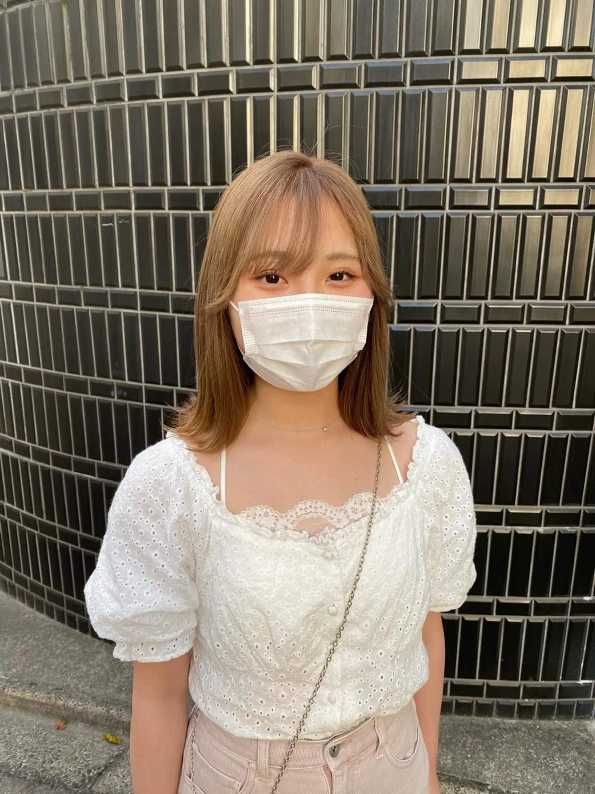 ミディアム カラー ベージュカラー ミルクティーベージュ 鈴木/ニュアンス パーマ/メンズのヘアスタイル