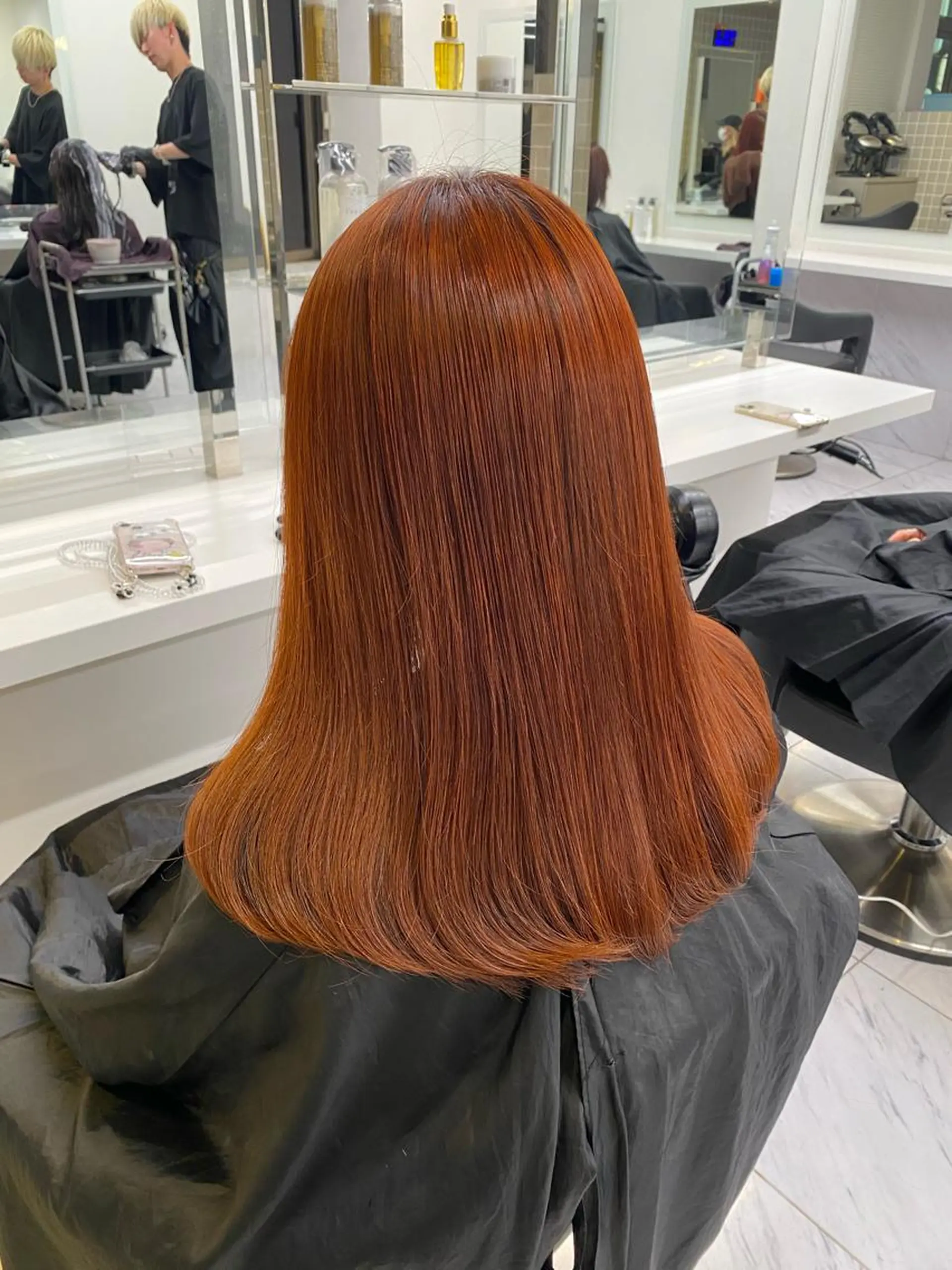 ミディアム カラー ヘアアレンジ キッズ ベージュカラー ブリーチ ブリーチなしカラー オレンジ オレンジベージュ TRU Shino🦋のマツエク・マツパデザイン