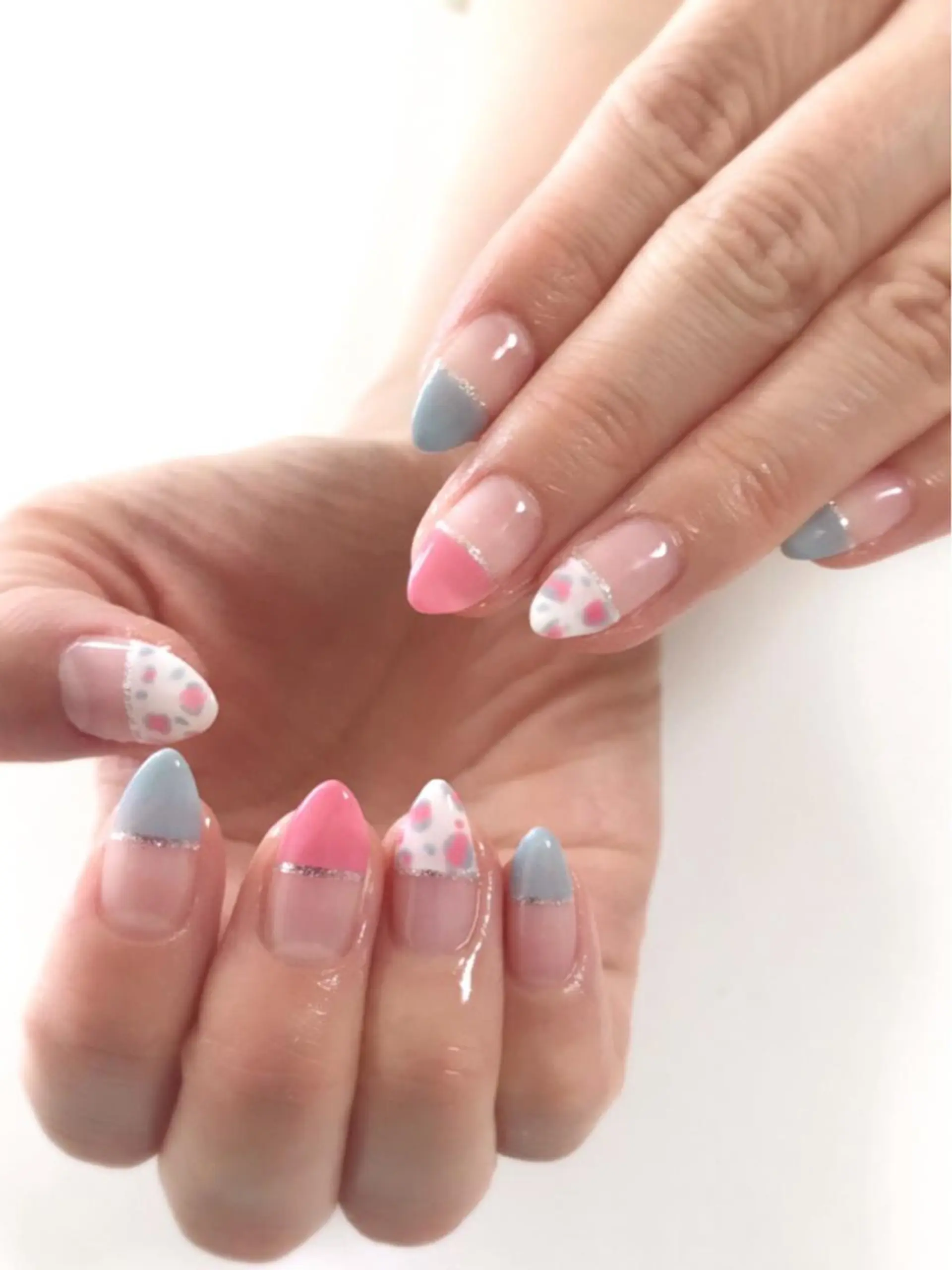 ネイル Lily Roseスタッフ一同のマツエク・マツパデザイン