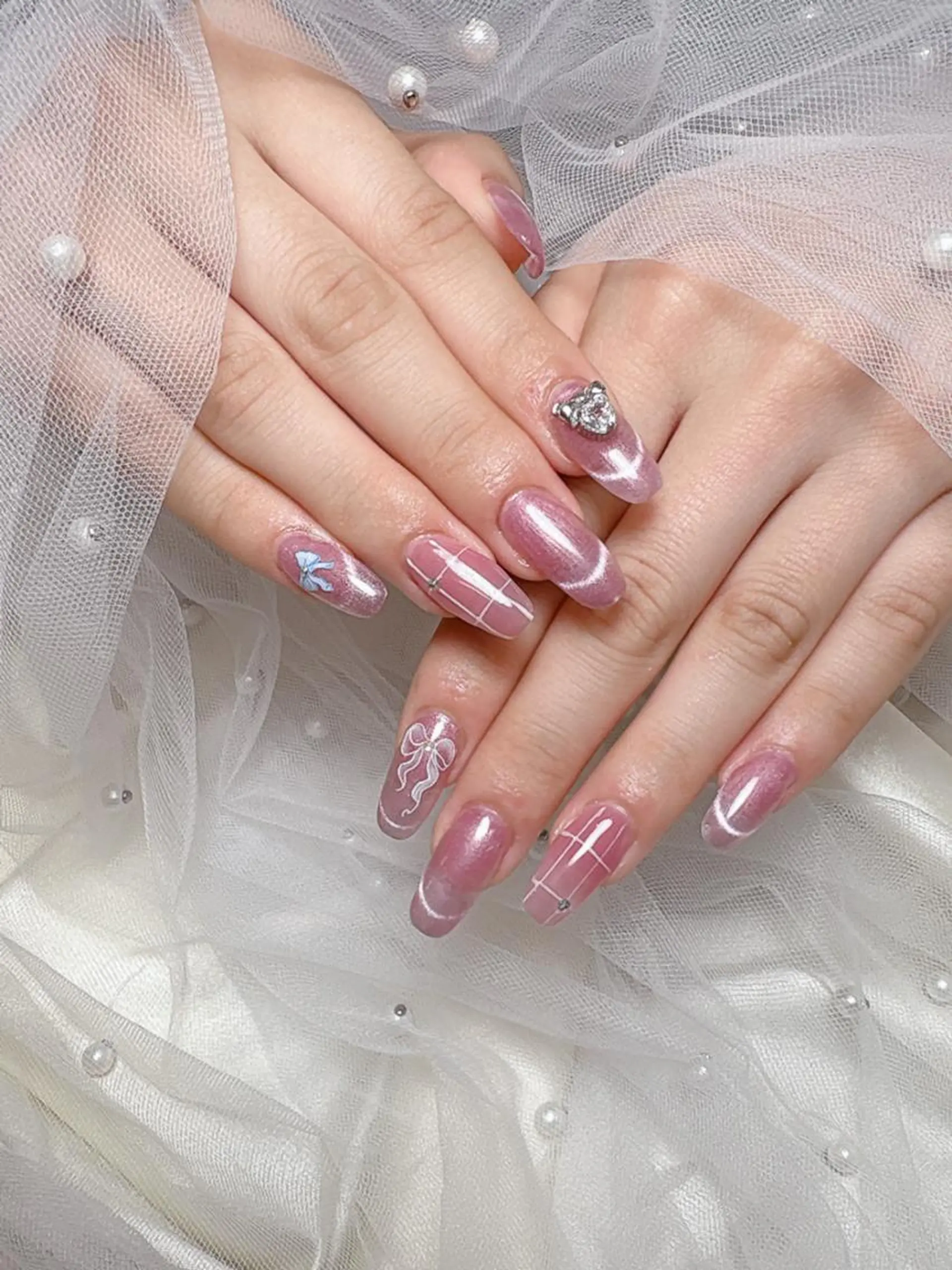 ネイル ハンドネイル ハンドケア 🦋 MiKi 🦋 ネイルサロンのネイルデザイン