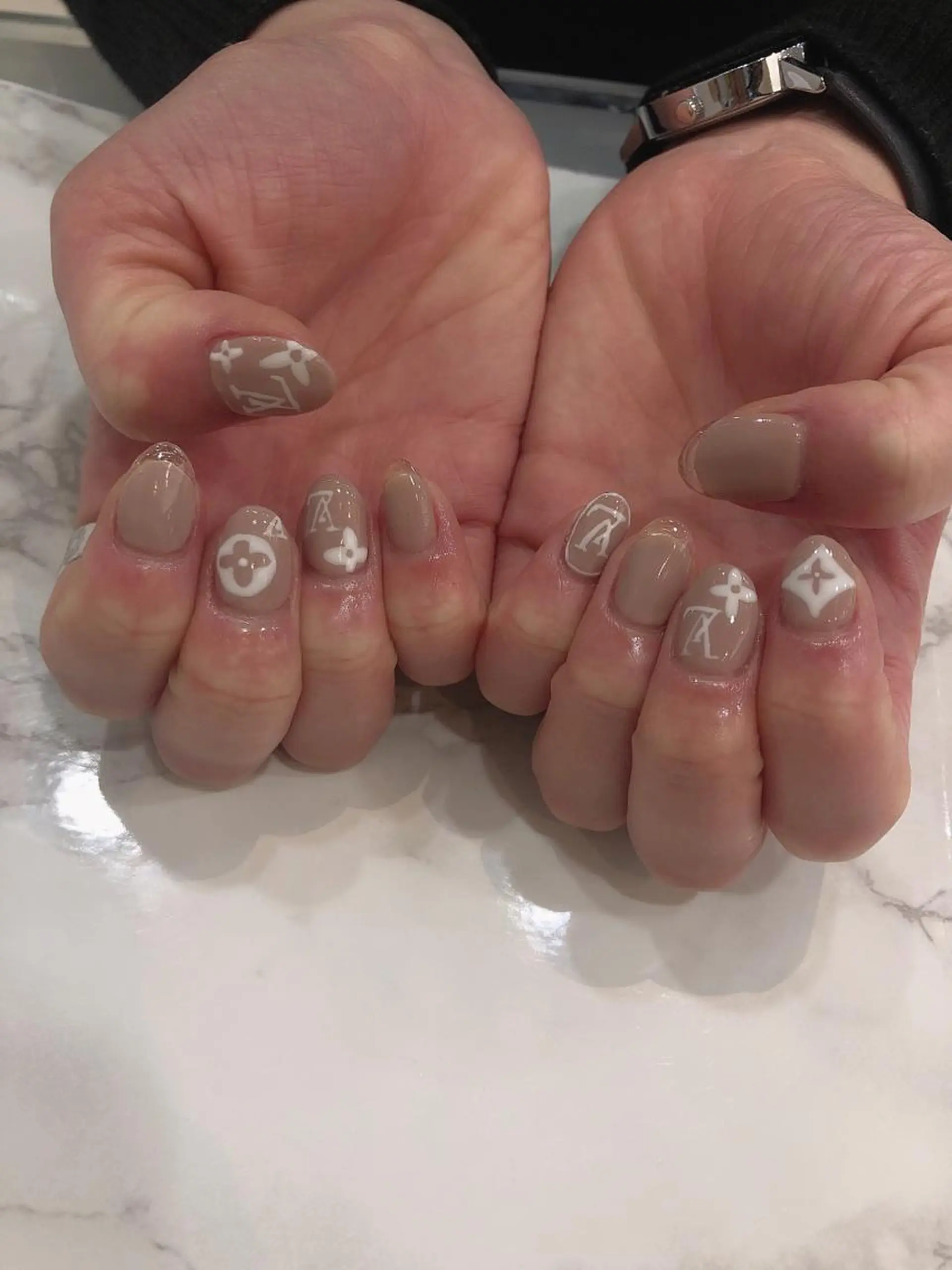 ネイル クリアネイル フレンチネイル hina☺︎ 髪質改善/ストレートのヘアスタイル