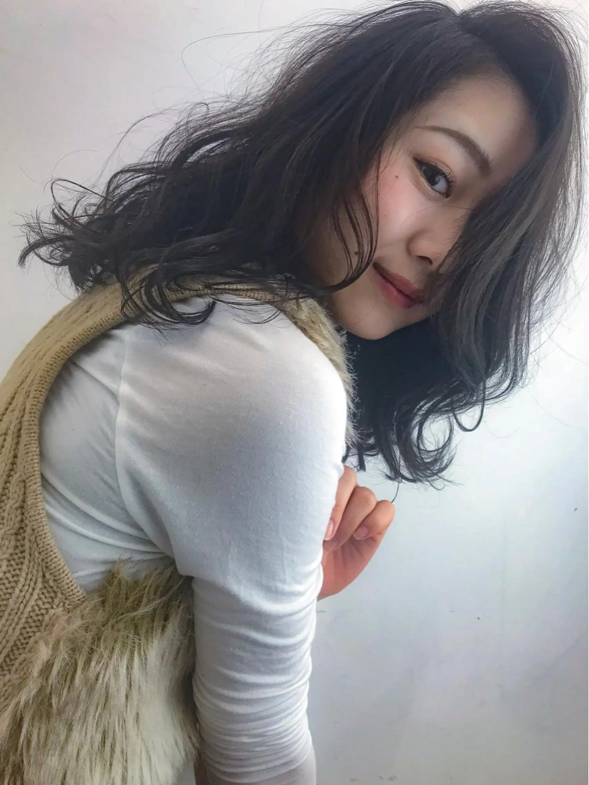 セミロング 💫カットはなんでも 得意です✂️のヘアスタイル