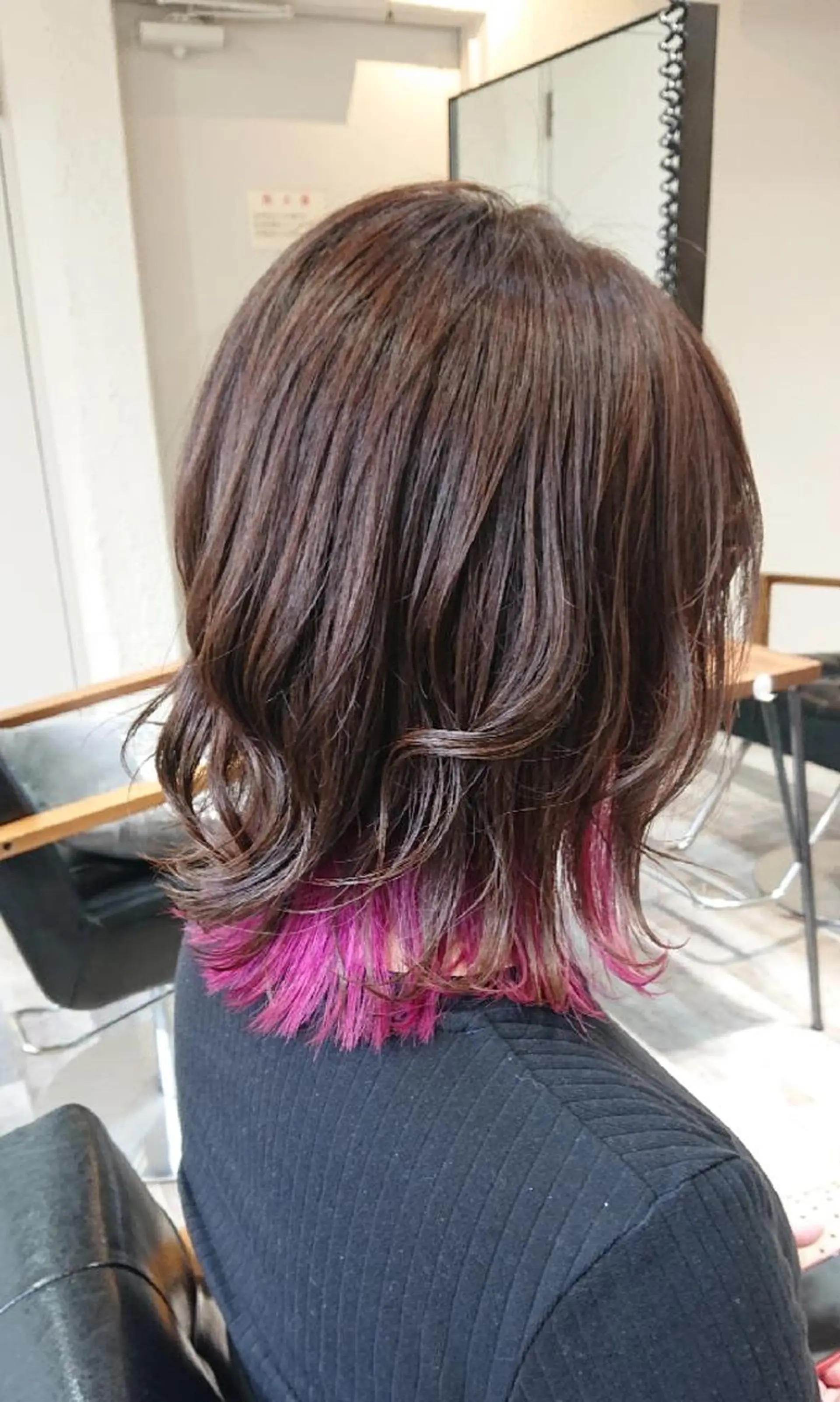 ミディアム カラー インナーカラー ピンクカラー カット ヘアカラー トリートメント 艶カラー/インナー /グラデ/大西小百合のヘアスタイル