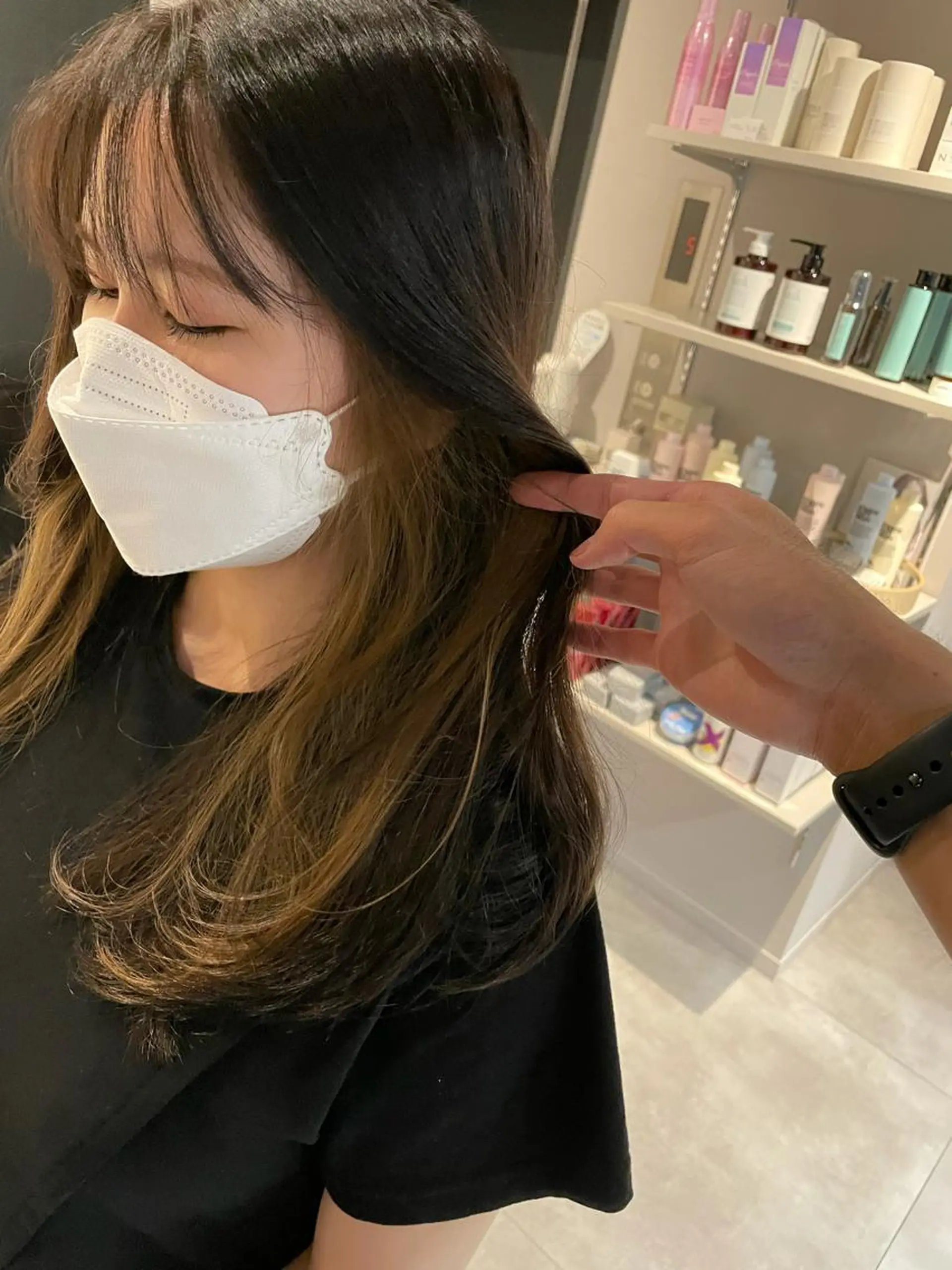 セミロング カラー レイヤー×髪質改善 ×透明感/杉田 圭のヘアスタイル