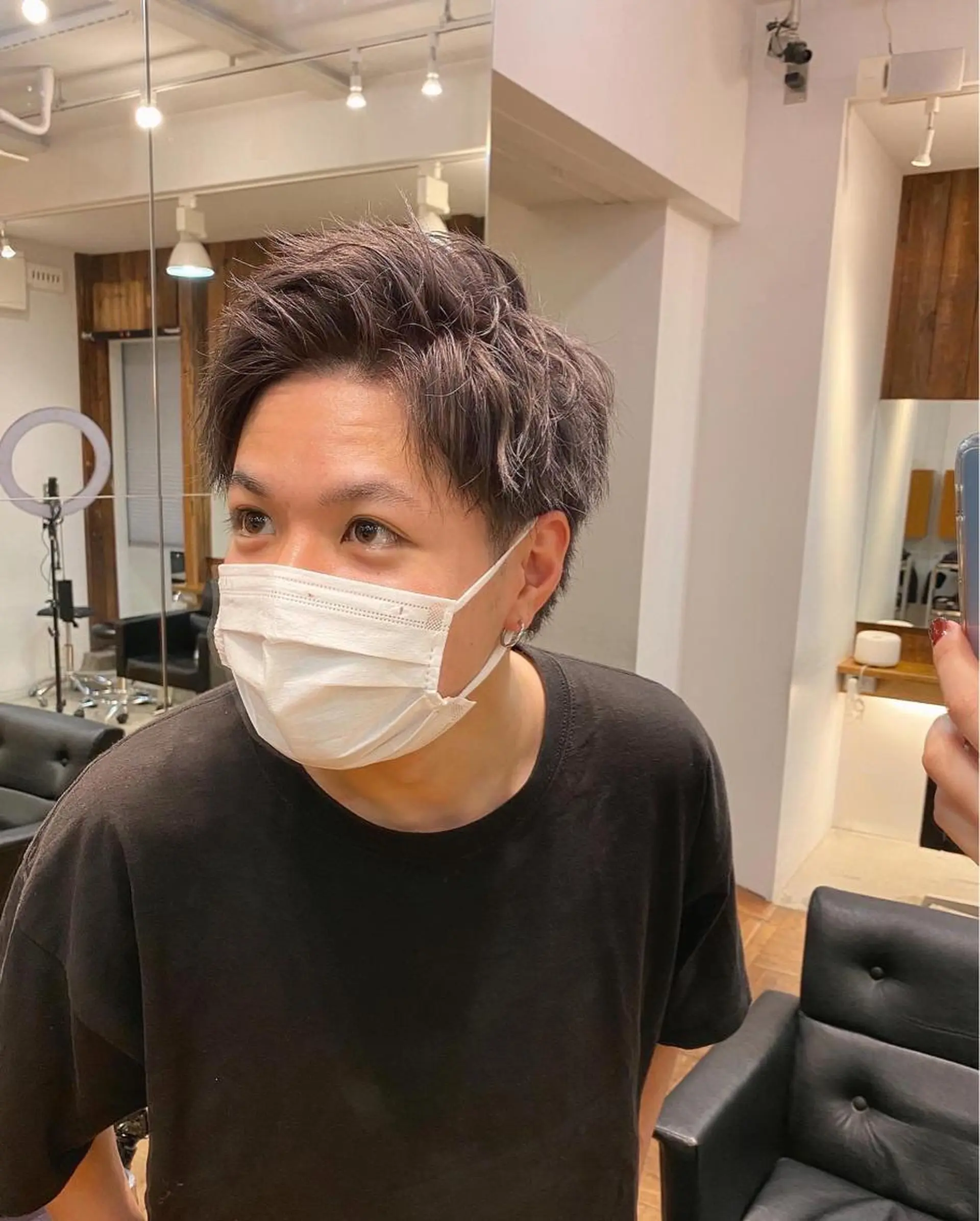 ショート カラー ヘアアレンジ メンズ メンズブリーチ ベージュカラー ブリーチ グレージュ イルミナカラー 高橋胡桃🪽 ディレクターのヘアスタイル