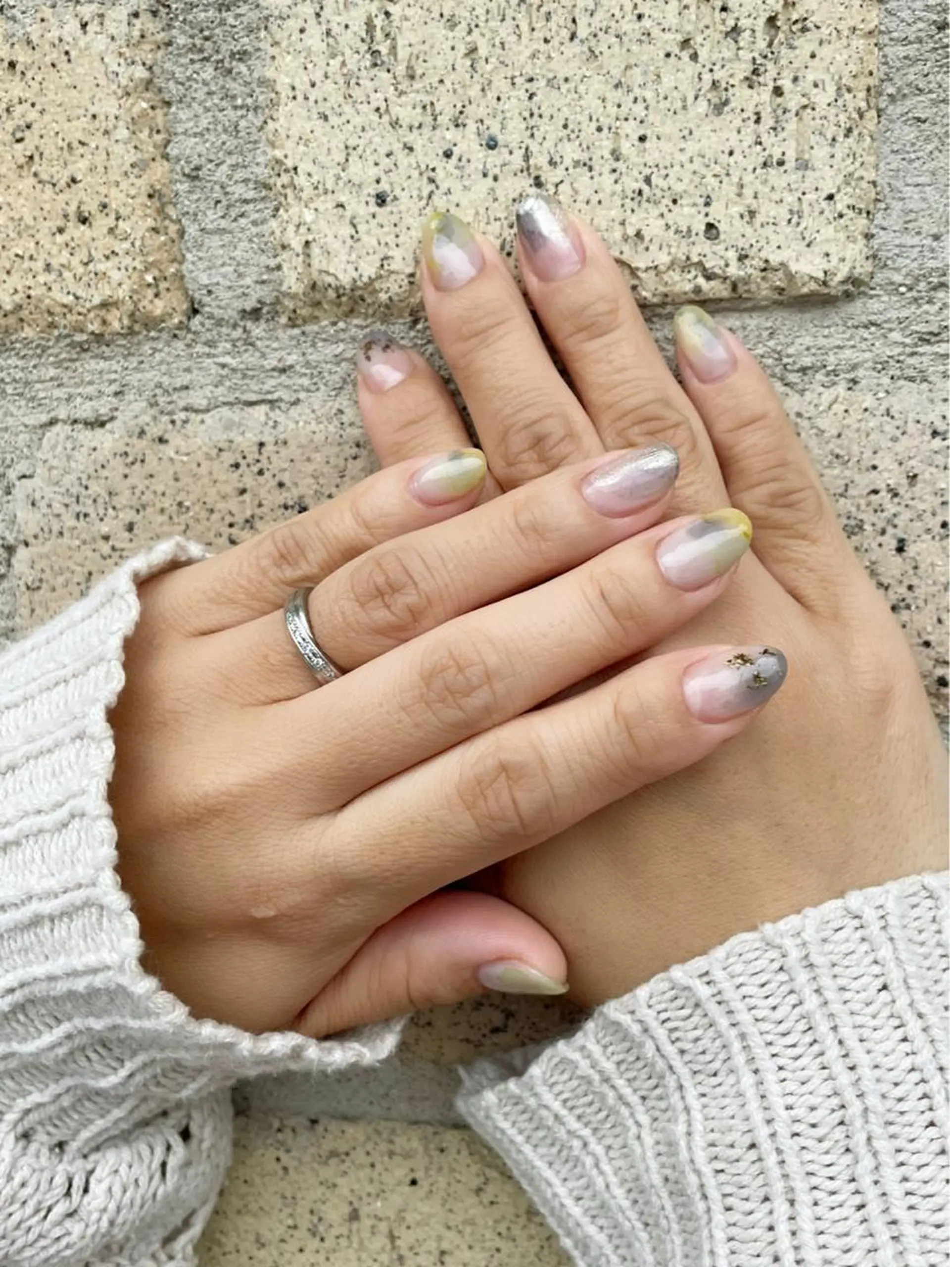 ミディアム 元住吉ネイルサロン ナチュレのネイルデザイン