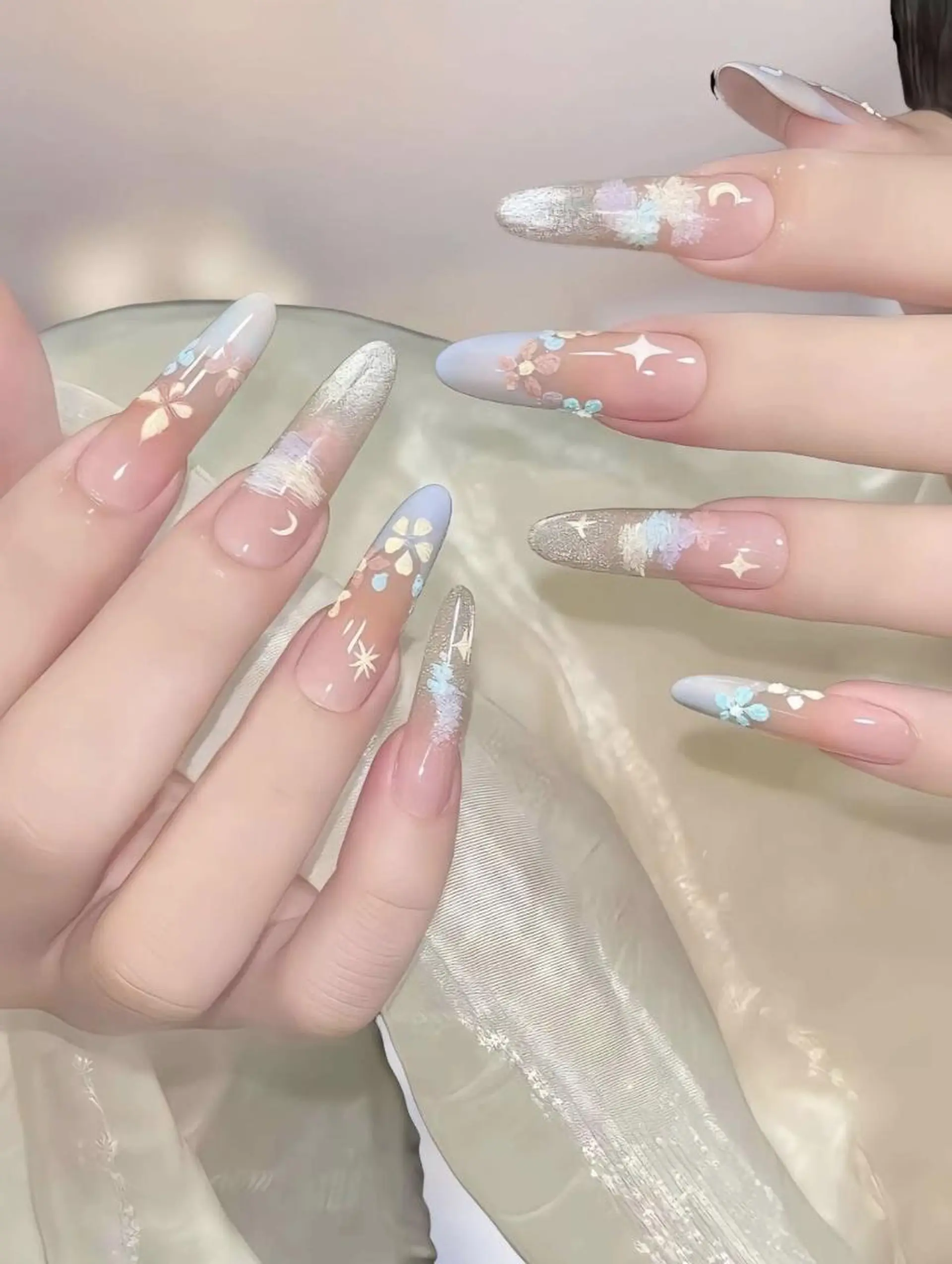 ネイル 長さ出し フレンチネイル グラデーション 卒業式 マグネットネイル ハンドネイル MIHANA ZENのネイルデザイン