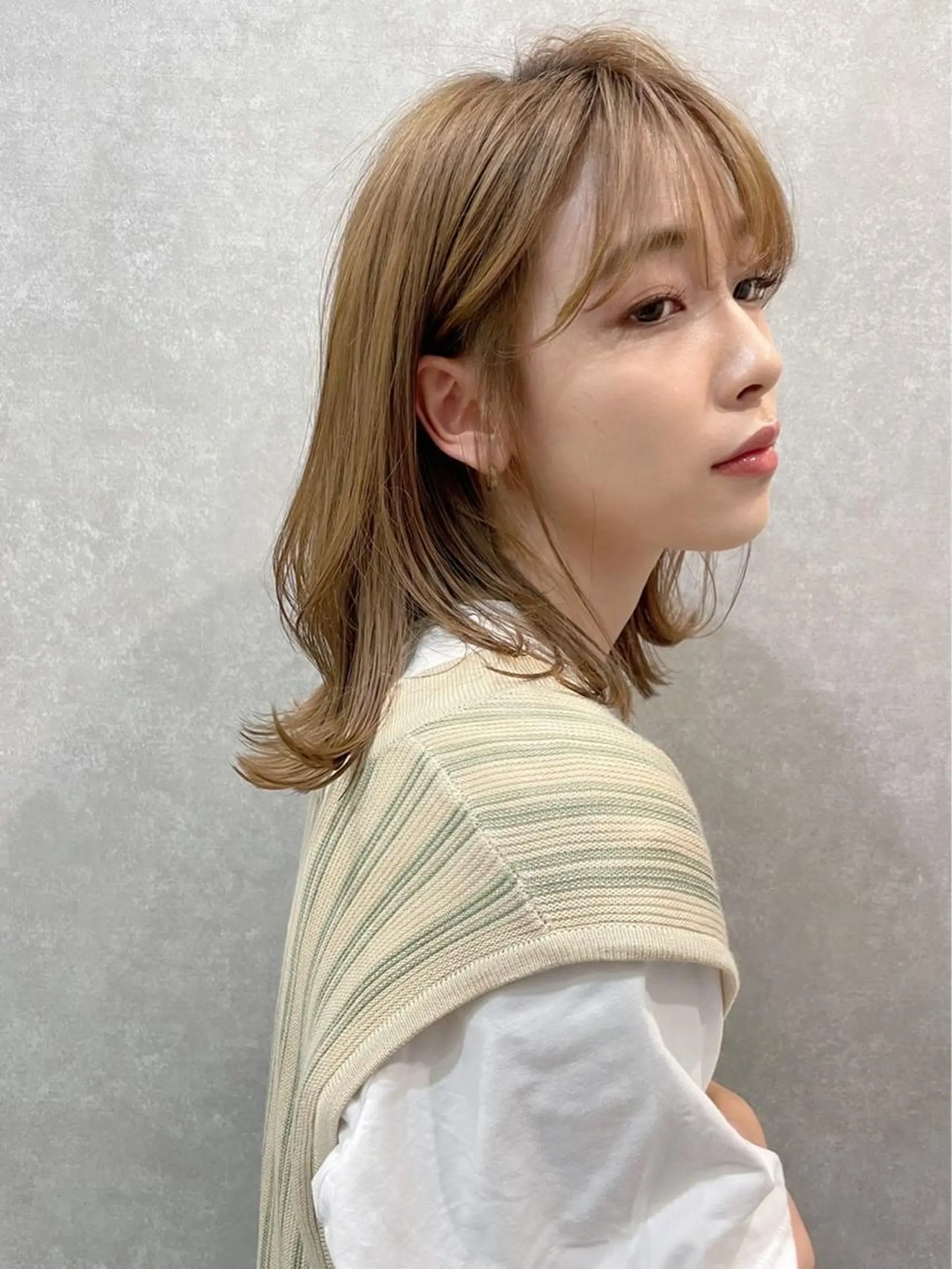 セミロング カラー 🫧透明感カラー🫧 古川穂果のヘアスタイル