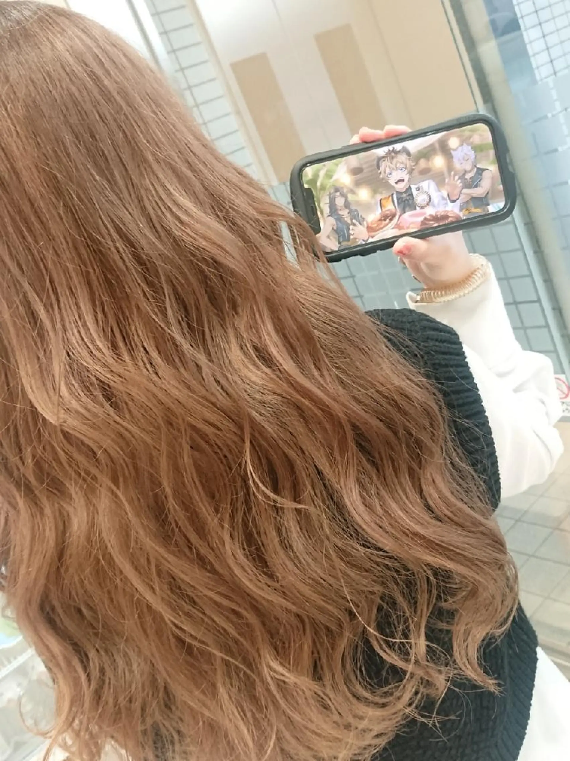 ロング カラー ベージュカラー ブリーチ ケアブリーチ ミルクティーベージュ あらげ 🌈推しカラー🌈ᵕのヘアスタイル