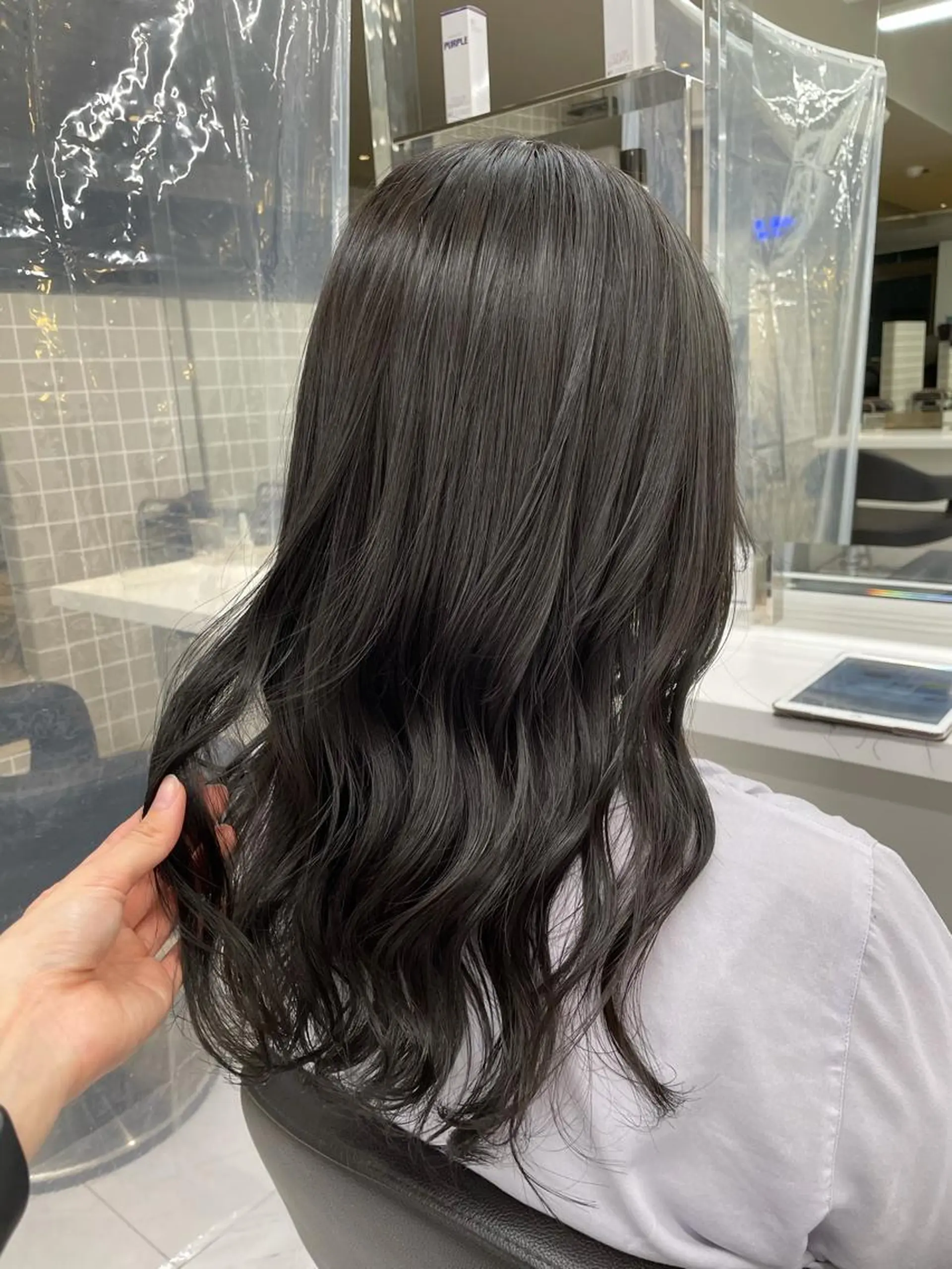 ロング カット ヘアカラー トリートメント 【美容室が苦手な方 専問美容室】MIHOのヘアスタイル