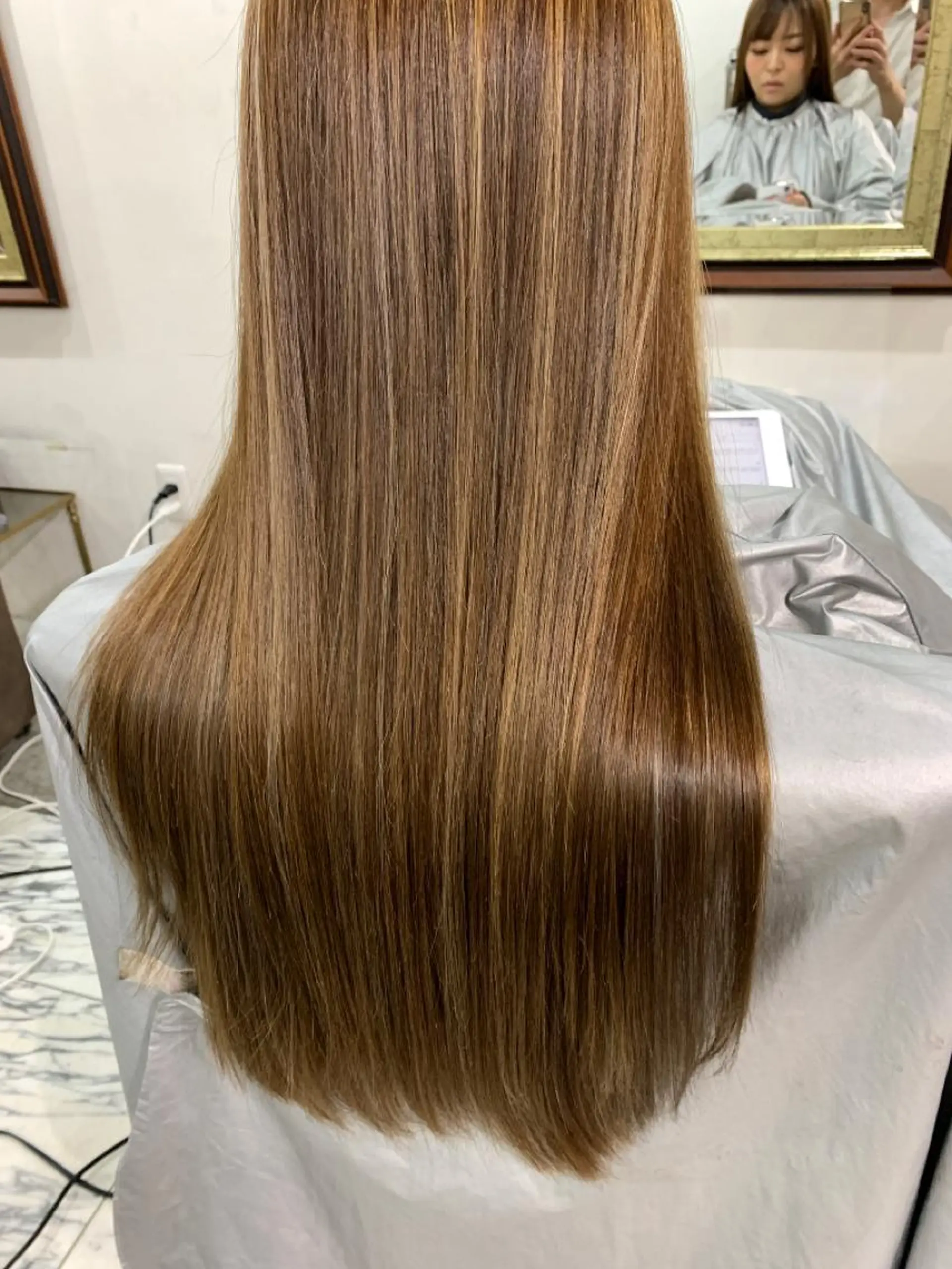 ロング カラー エクステ(レミー毛) NINEのヘアスタイル