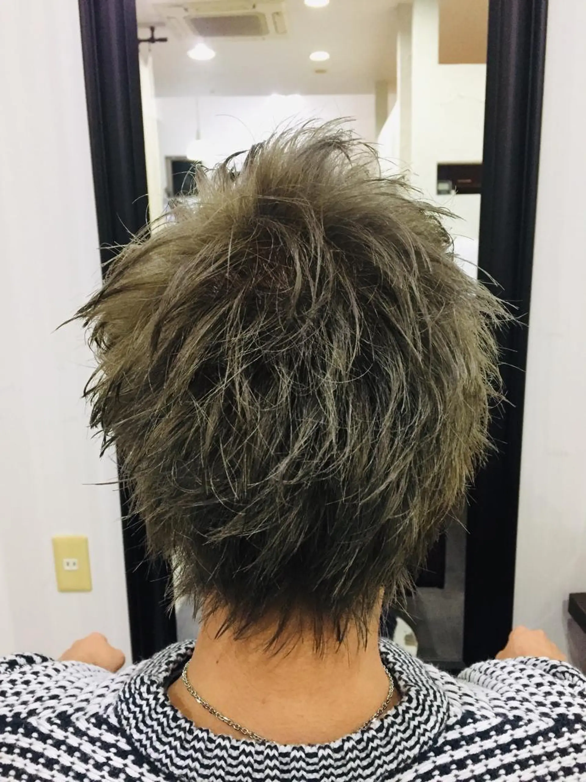 ショート カラー メンズ 阿久津 泰幸のヘアスタイル