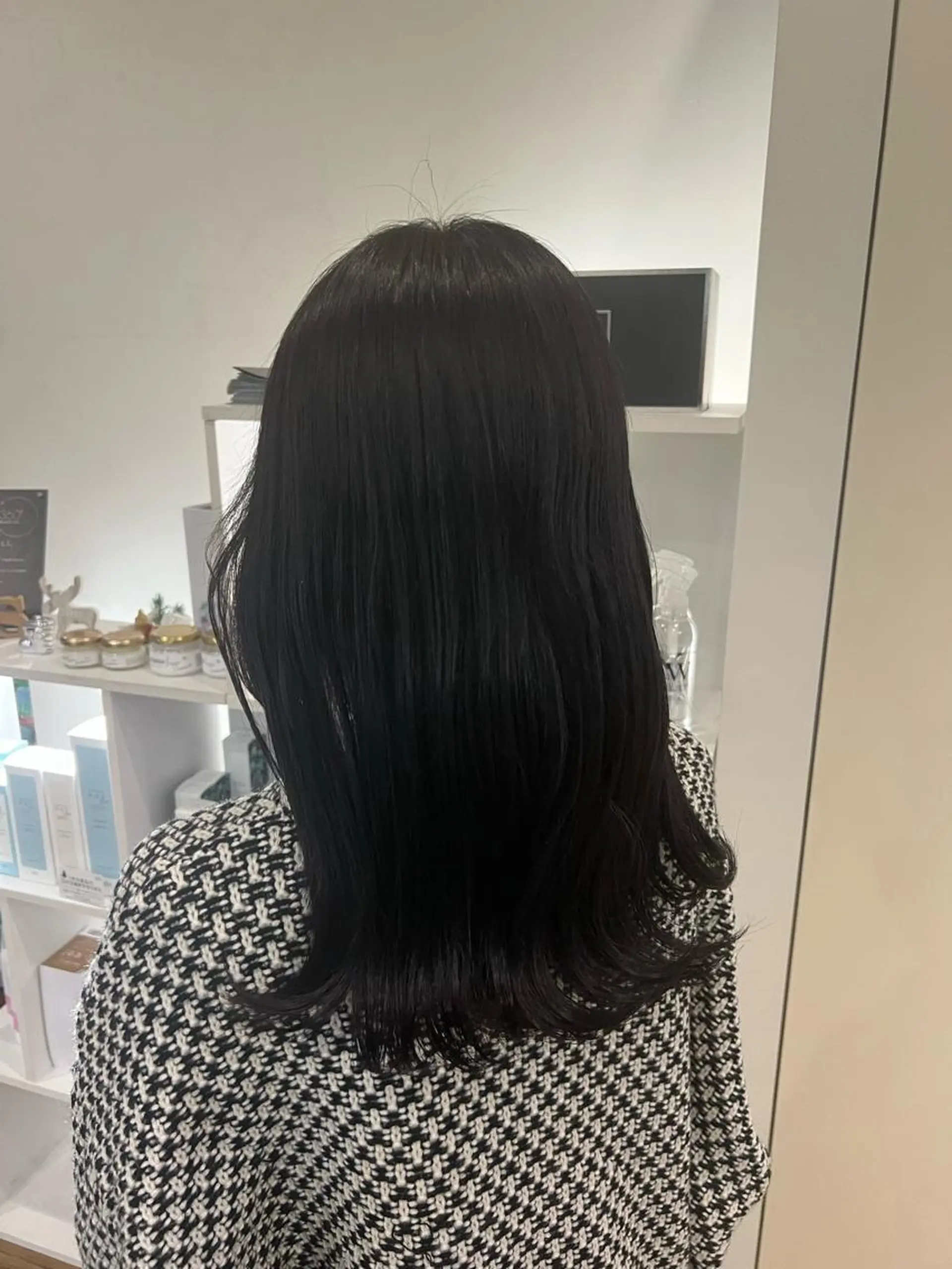 ロング カラー 竹添 有梨沙のヘアスタイル