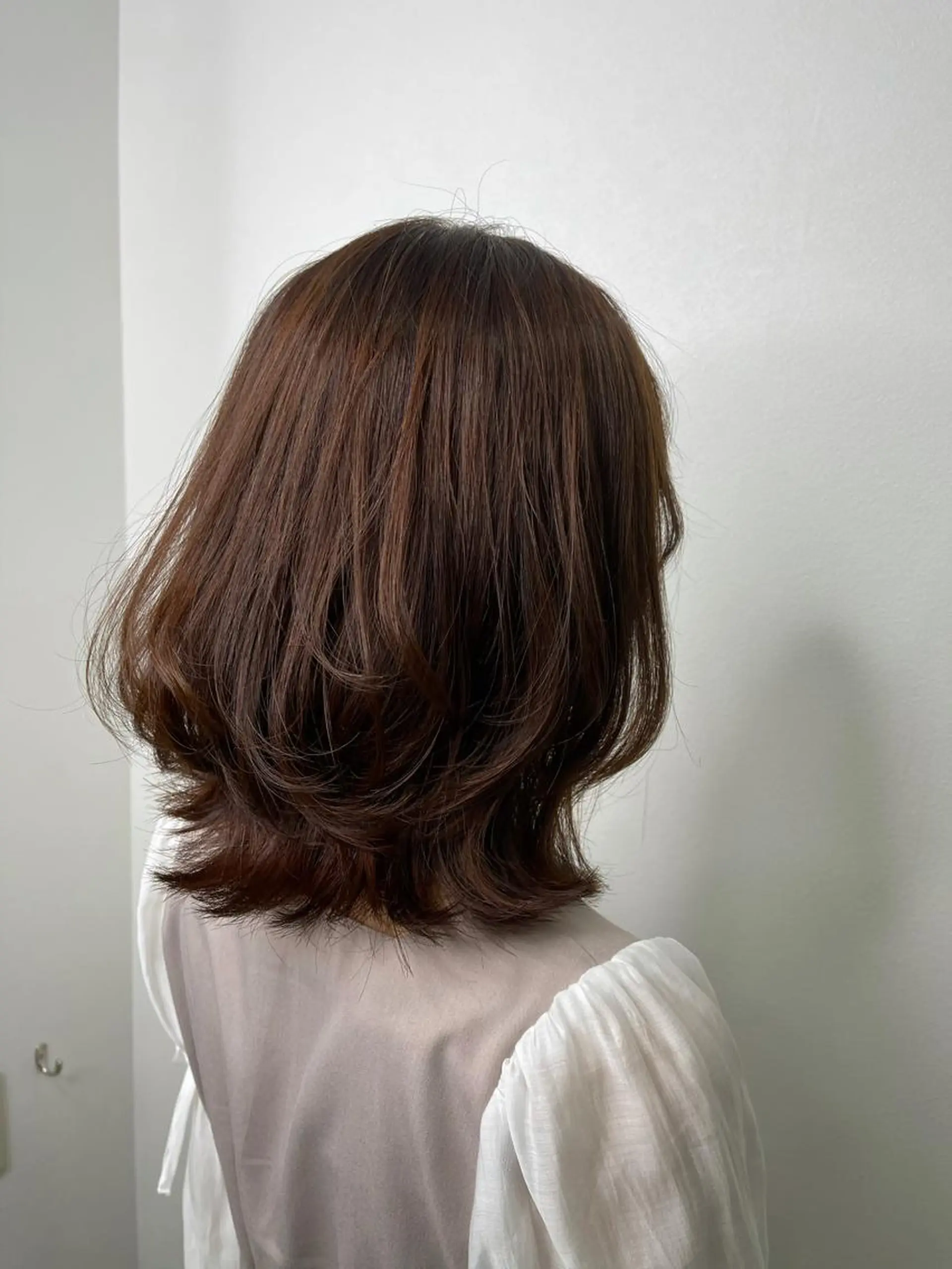 ミディアム カラー アディクシーカラー トリートメント emi/髪質改善/ 韓国風/艶カラーのヘアスタイル