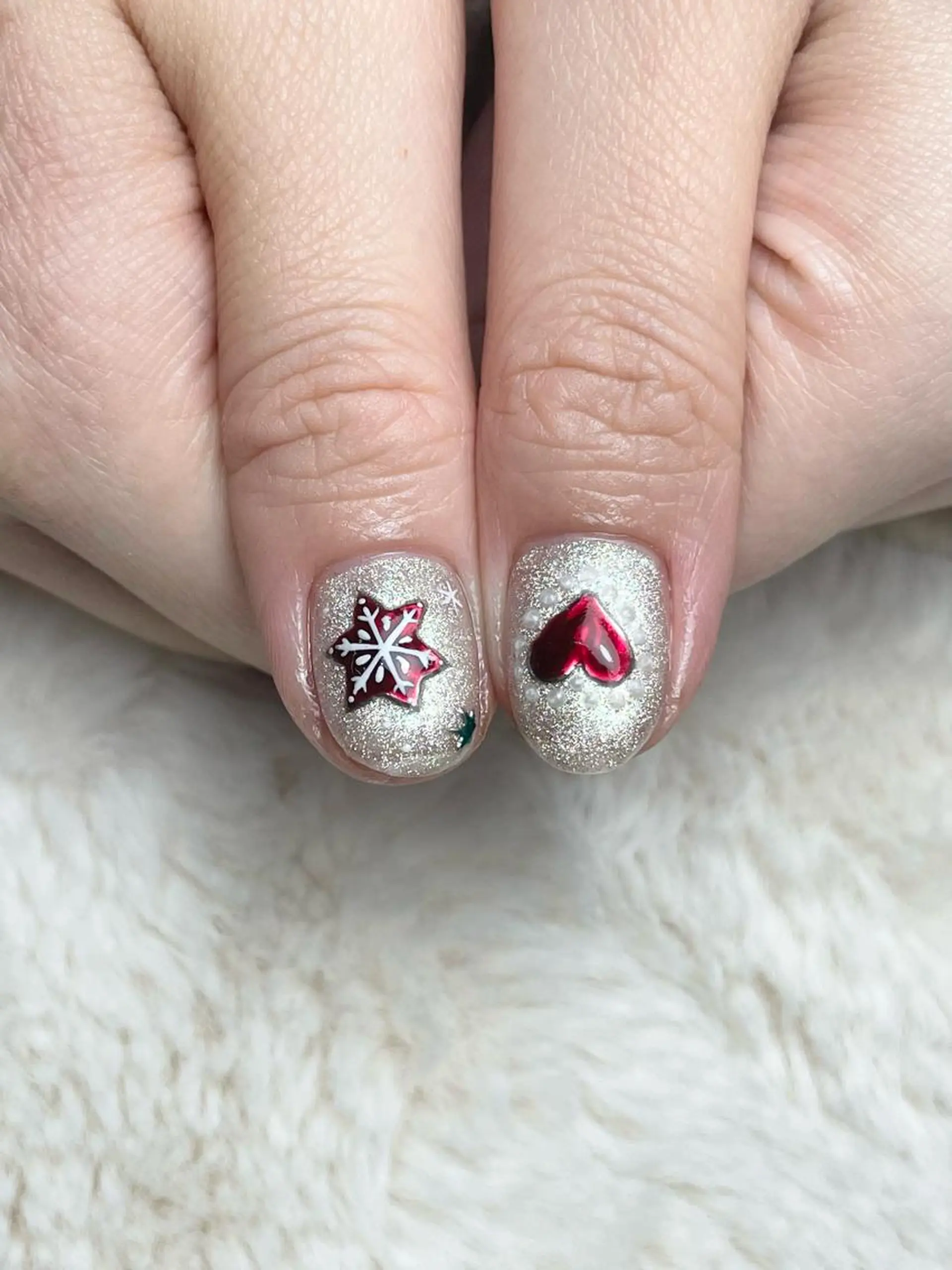 ネイル 岩山 直子のネイルデザイン