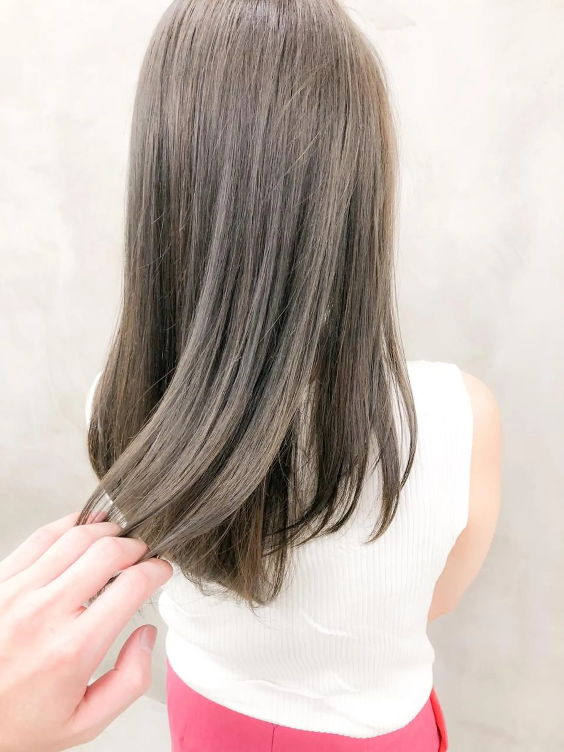 ロング カラー ブリーチ イルミナカラー ショート・ボブ 徳竹淳一のヘアスタイル