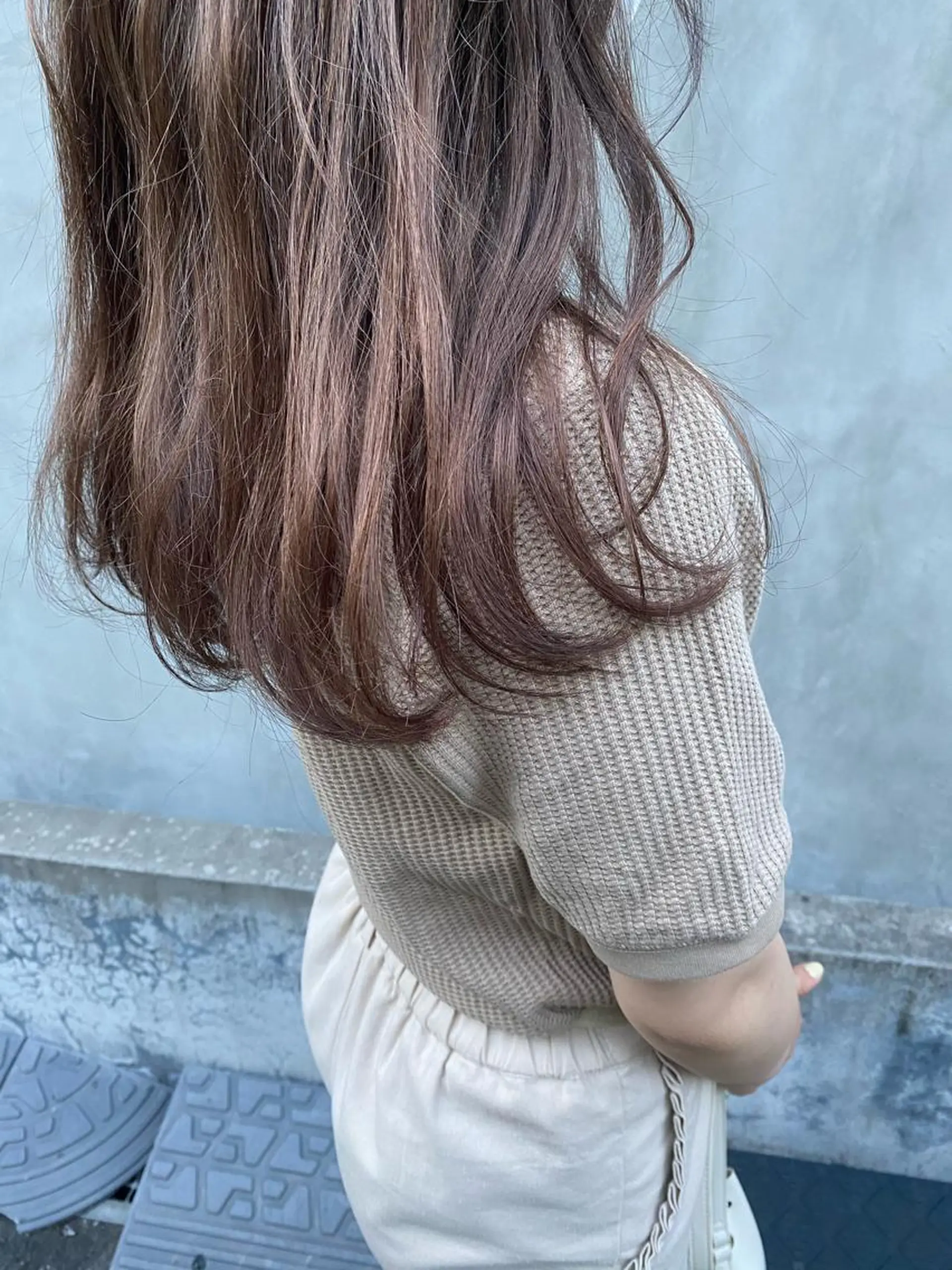 セミロング カラー パーマ ヘアアレンジ メンズ キッズ ネイル マツエク・マツパ ベージュカラー ラベンダーカラー ラベンダーベージュ インナーカラー/ KANAのヘアスタイル