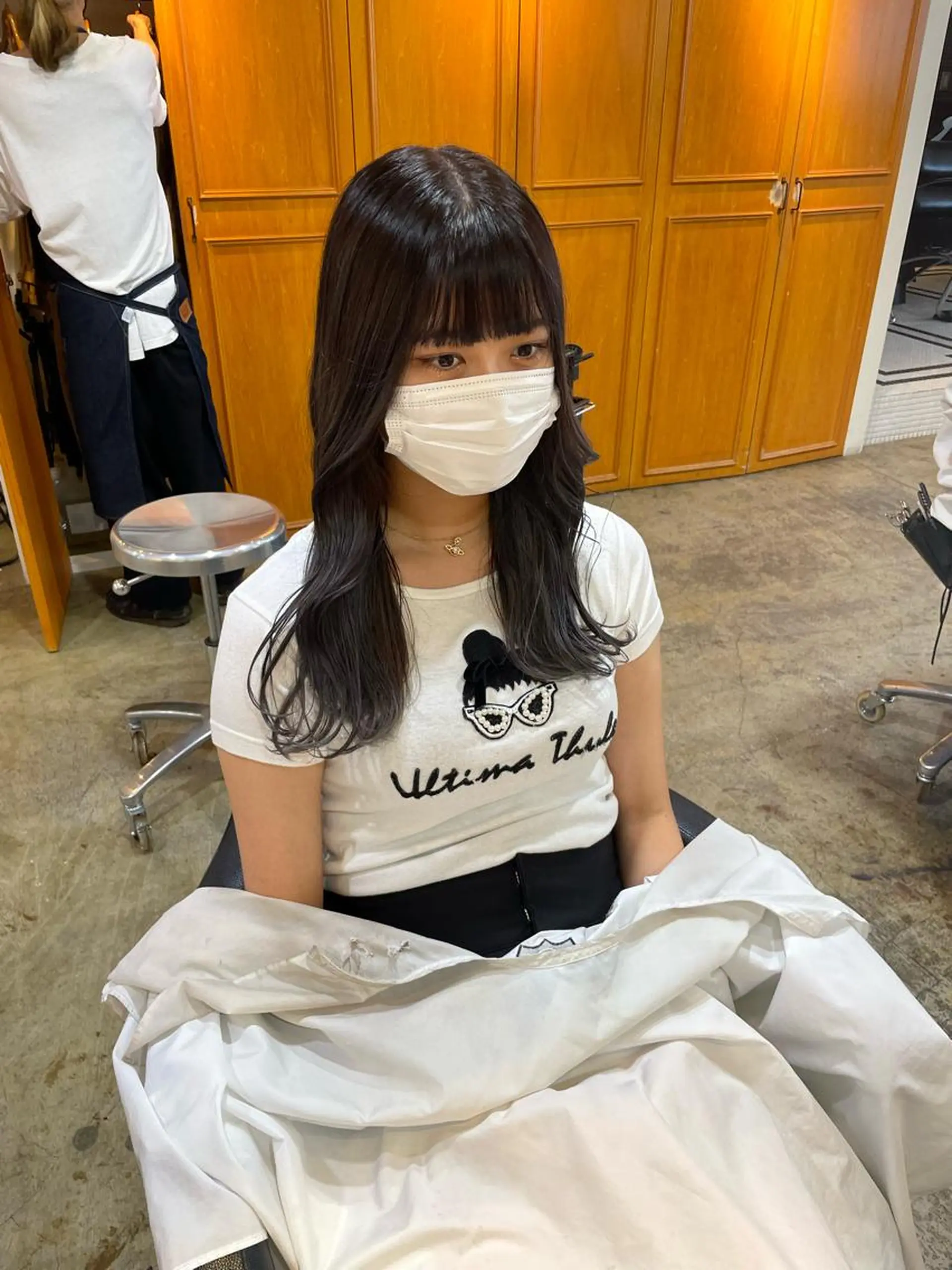 ミディアム カラー ブリーチ ラベンダーカラー ラベンダーグレー カット ヘアカラー トリートメント MIOベージュカラー 柔らかいカラーのヘアスタイル