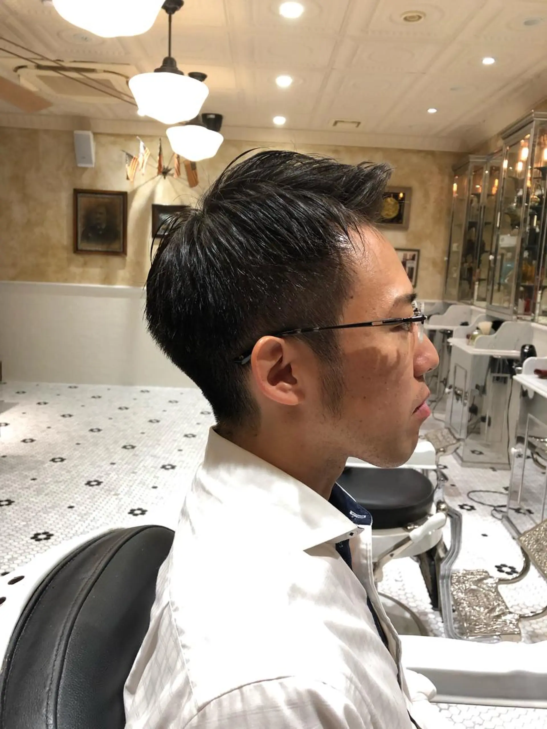 ショート メンズ 山﨑 愛也のヘアスタイル