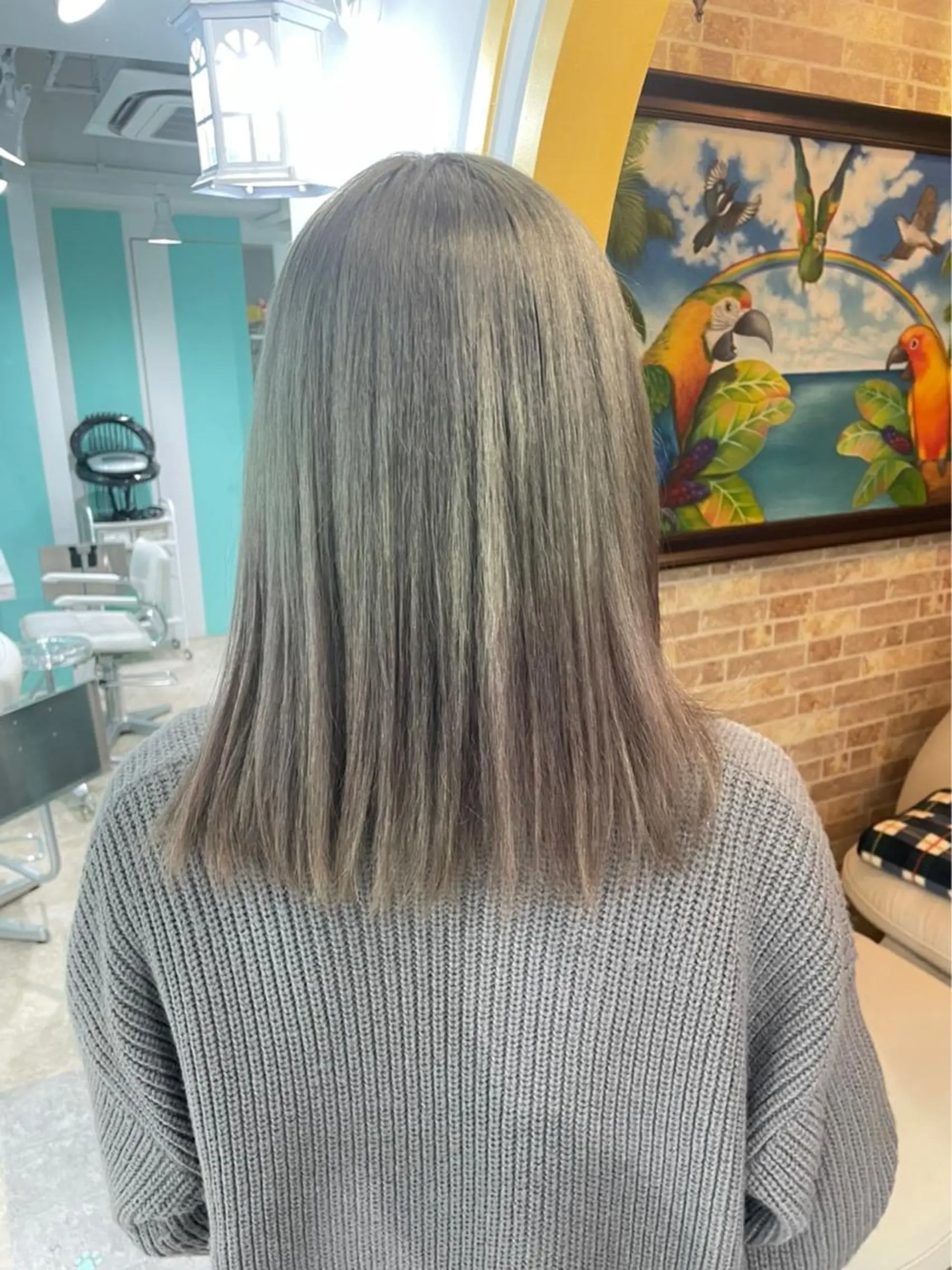 セミロング 原 千景のヘアスタイル