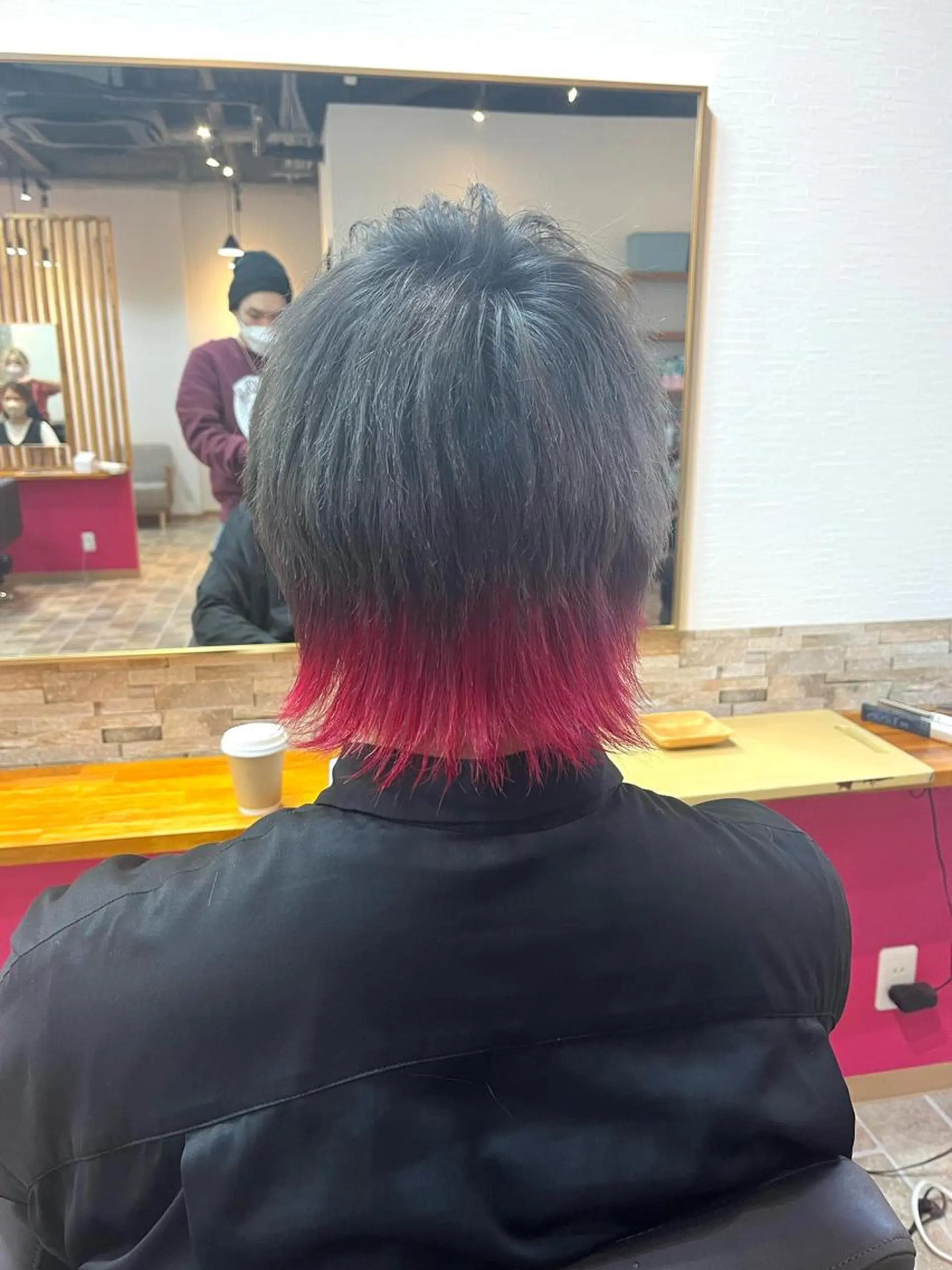 ショート メンズ ヘアカラー&縮毛矯正 STAR☆RIVERのヘアスタイル