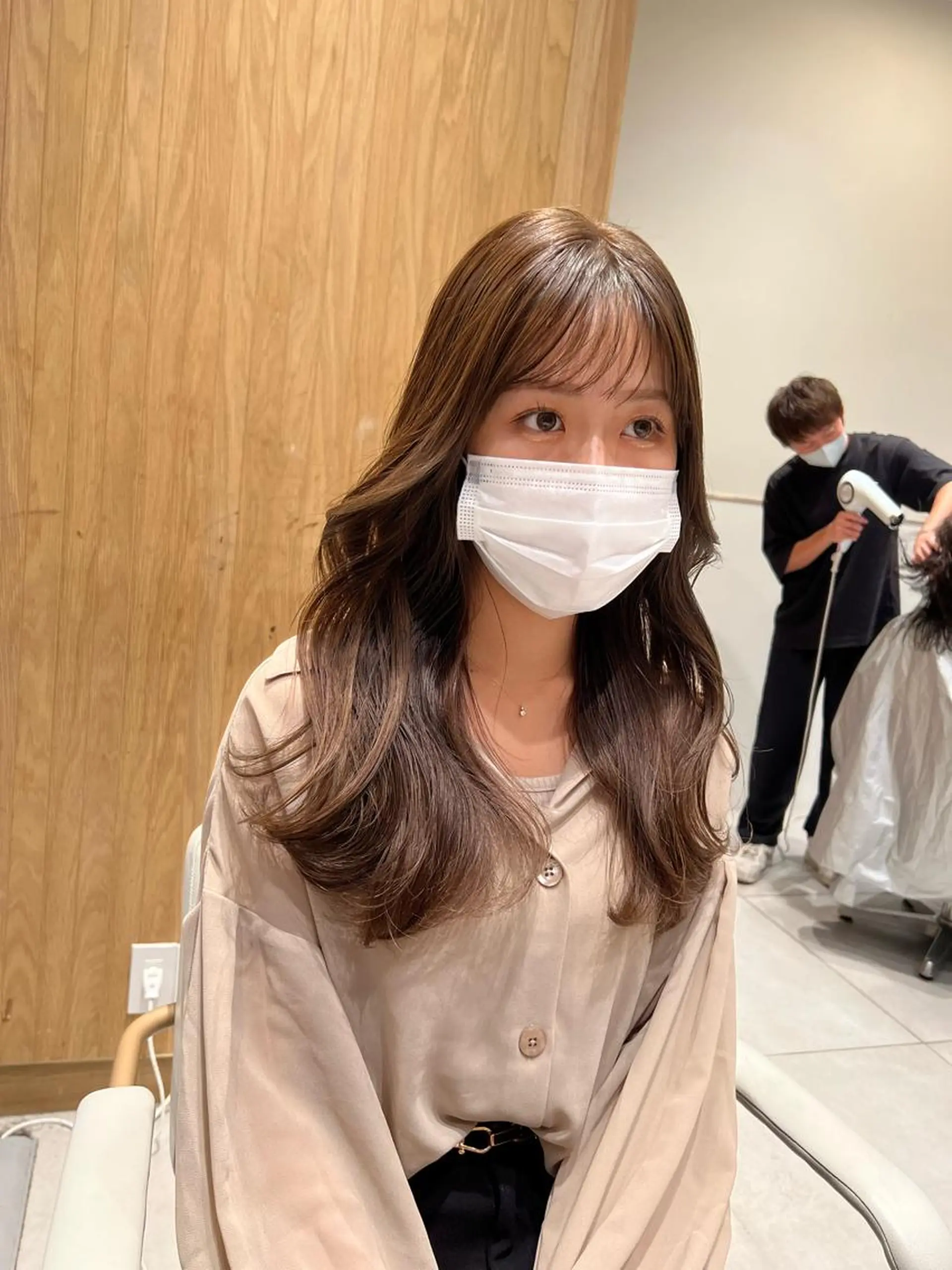 ロング カラー グレージュ ボブ カット ヘアカラー トリートメント レイヤー専門家 ダブルカラー修のヘアスタイル