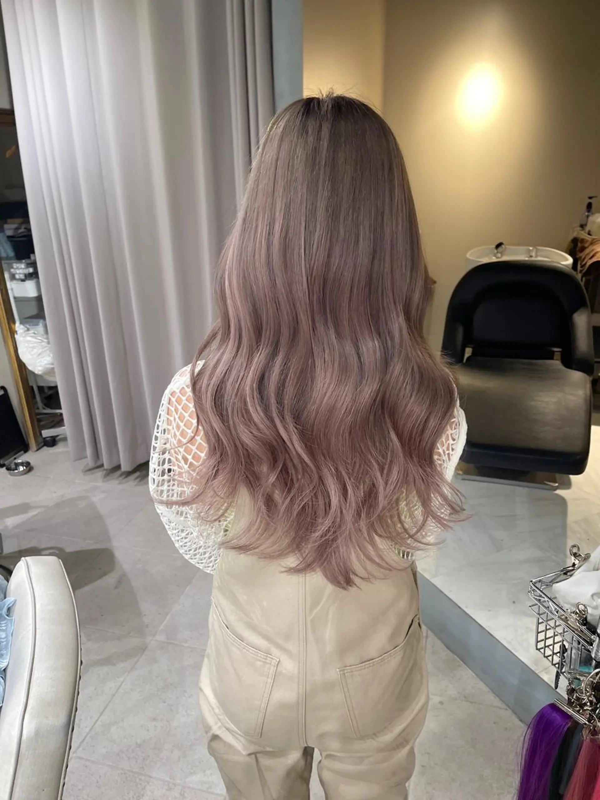 ロング カラー シールエクステ ブリーチ ケアブリーチ デザインカラー ハイトーンカラー 渋谷🤍ハイトーン、 エクステ🤍アミルのヘアスタイル