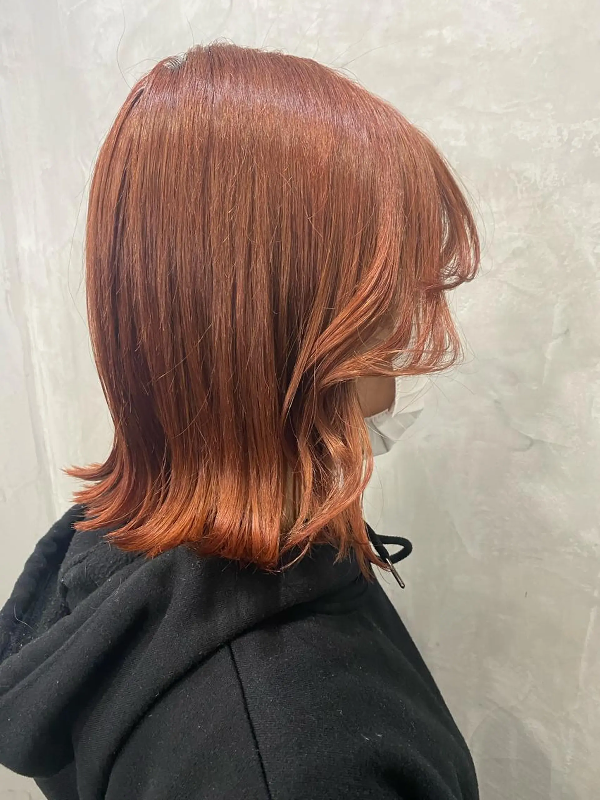 ミディアム カラー 佐伯 鼓乃美のヘアスタイル