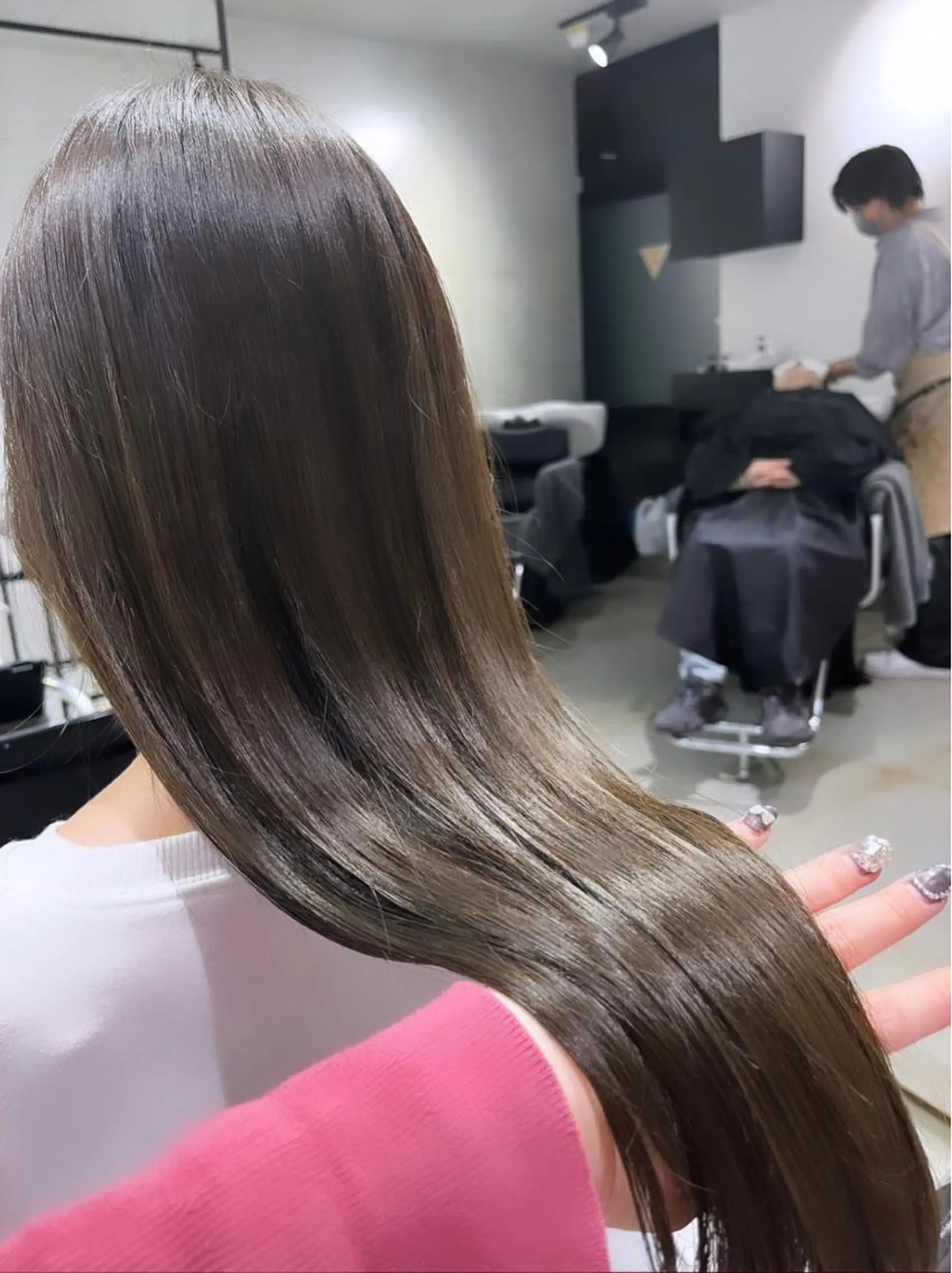 ミディアム カラー パーマ ヘアアレンジ カット ヘアカラー トリートメント 透明感/オリーブ/ グレージュ/YUKAのヘアスタイル