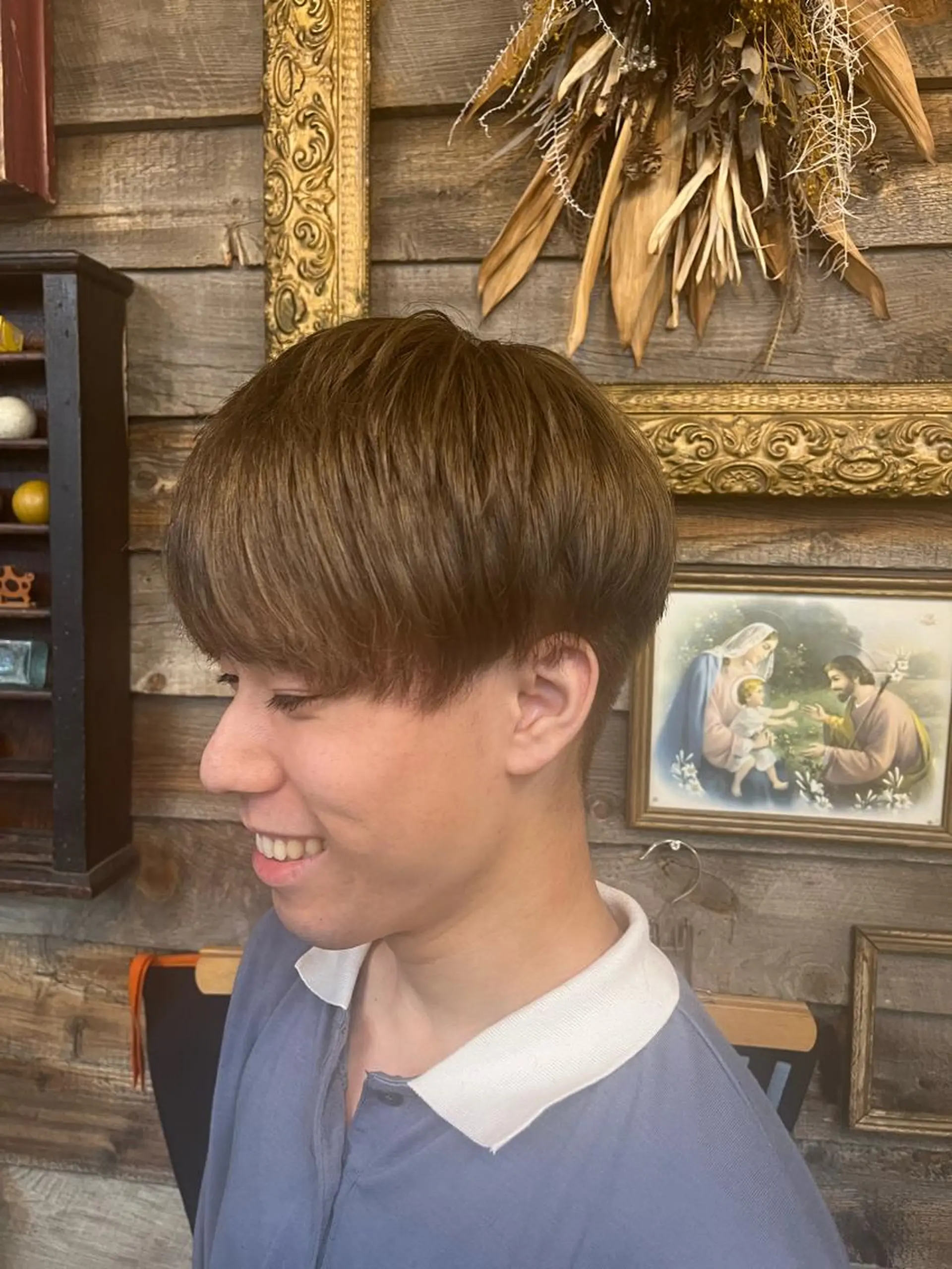 カラー メンズ ベージュカラー ダブルカラー 飯田 ほのかのヘアスタイル