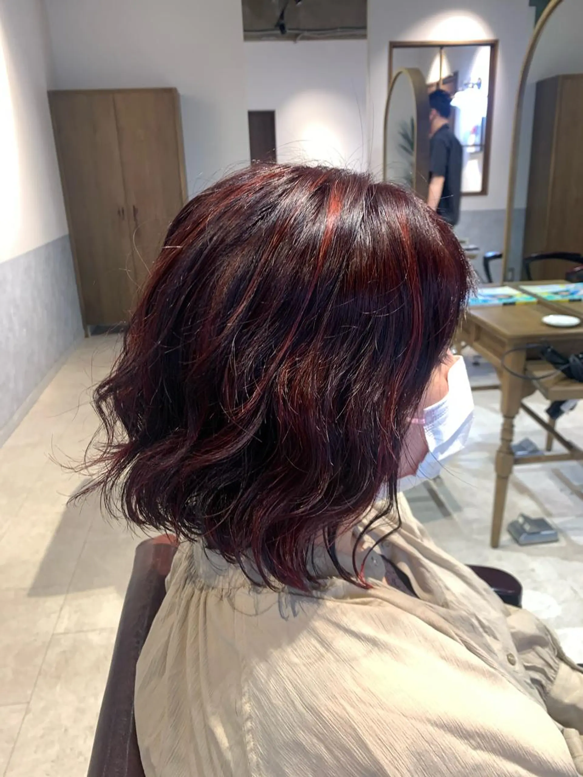 ショート カラー パーマ 💜ハナエ💜 オーダーメイド美髪✨のヘアスタイル