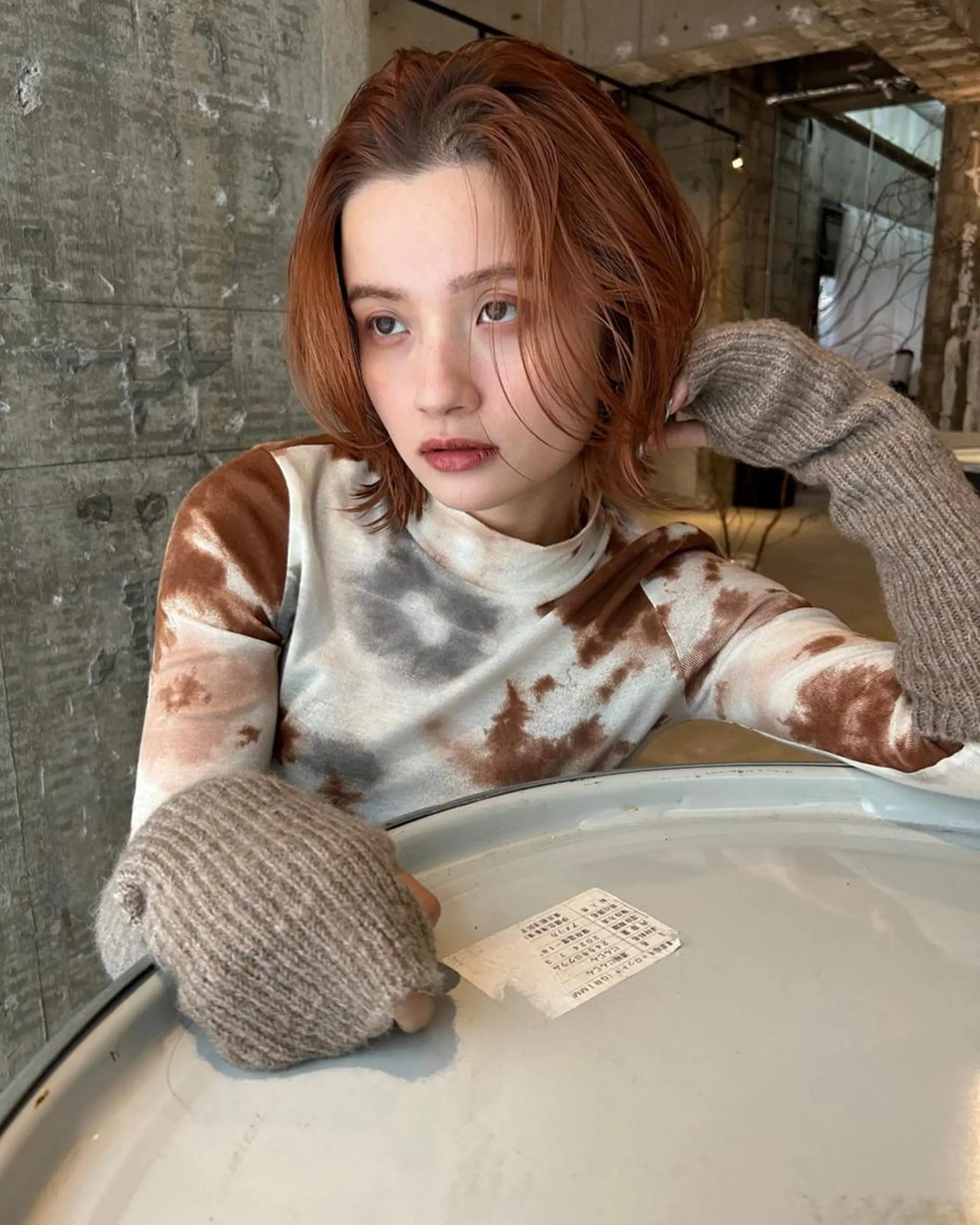 ミディアム mood alissaのヘアスタイル