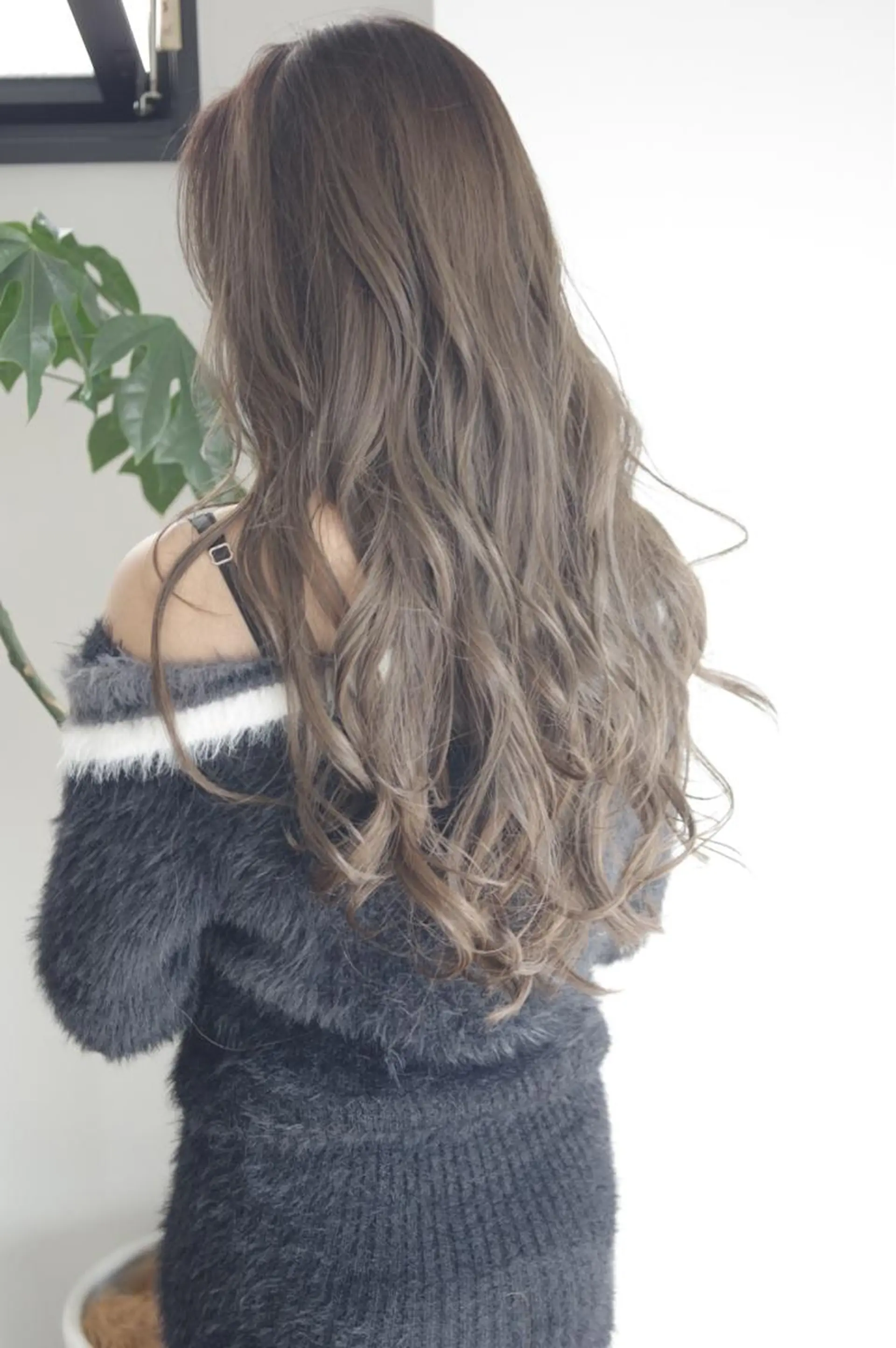 ロング カラー 🌈ディレクター🌈 徳松優希のヘアスタイル