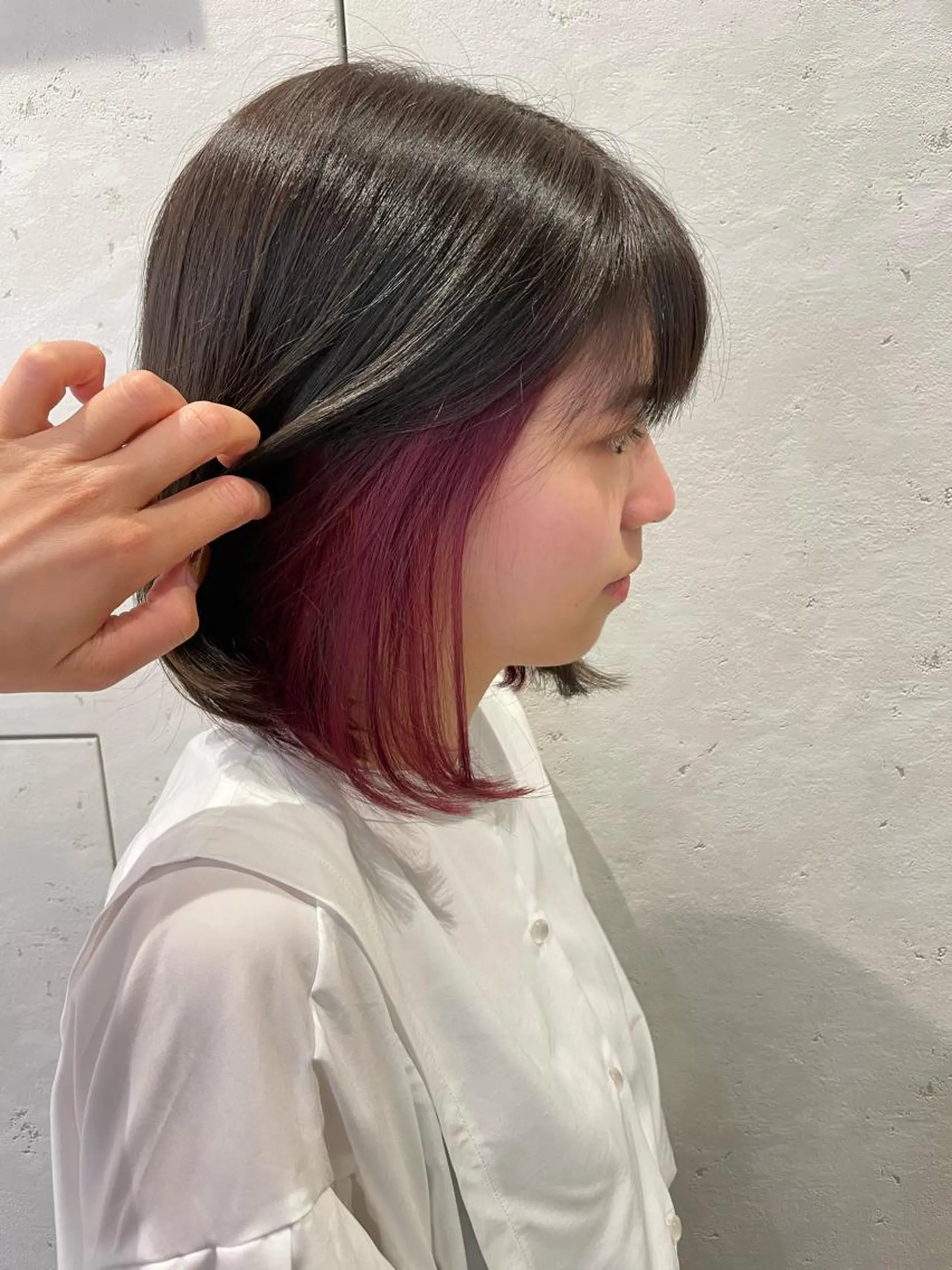 ショート カラー ブリーチ インナーカラー ピンクカラー バイオレットカラー ♥️ブリーチ/ボブ/ レイヤー♥️maiのヘアスタイル