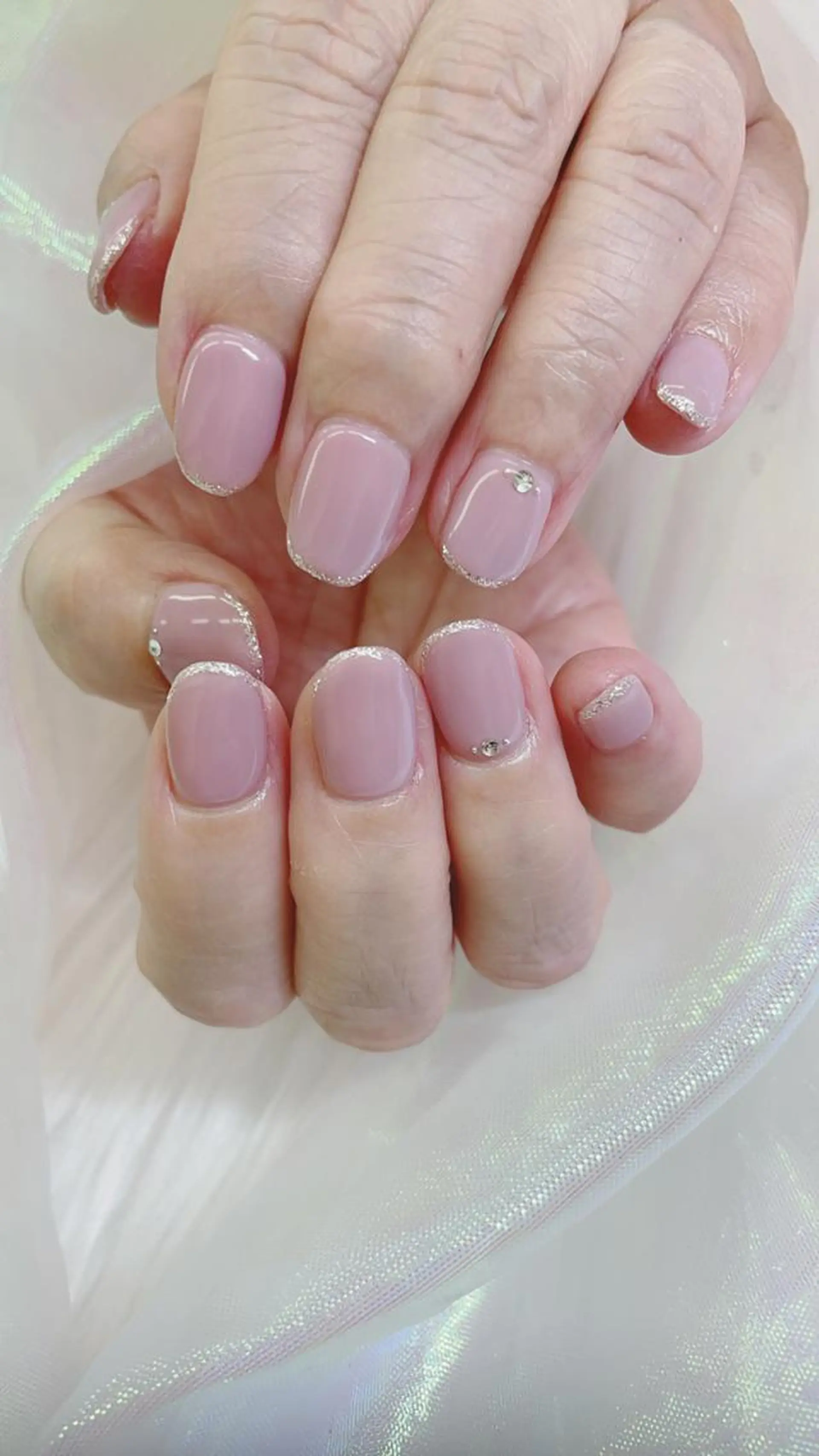 ネイル ハンドネイル ハンドケア 🦋ネイルサロン ブラン🌈ゆりのネイルデザイン