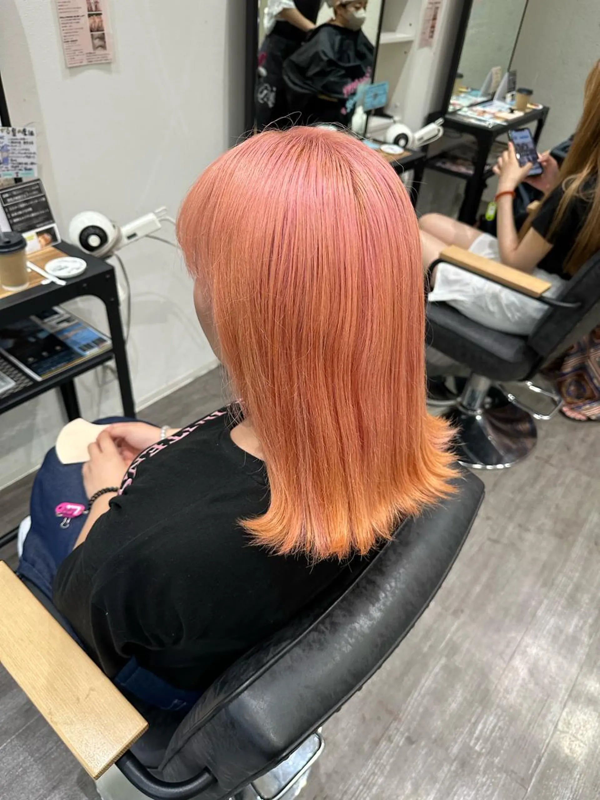 ミディアム カラー ベージュカラー ピンクカラー ピンクベージュ 艶髪レイヤー上田 紗也🇰🇷💗のヘアスタイル