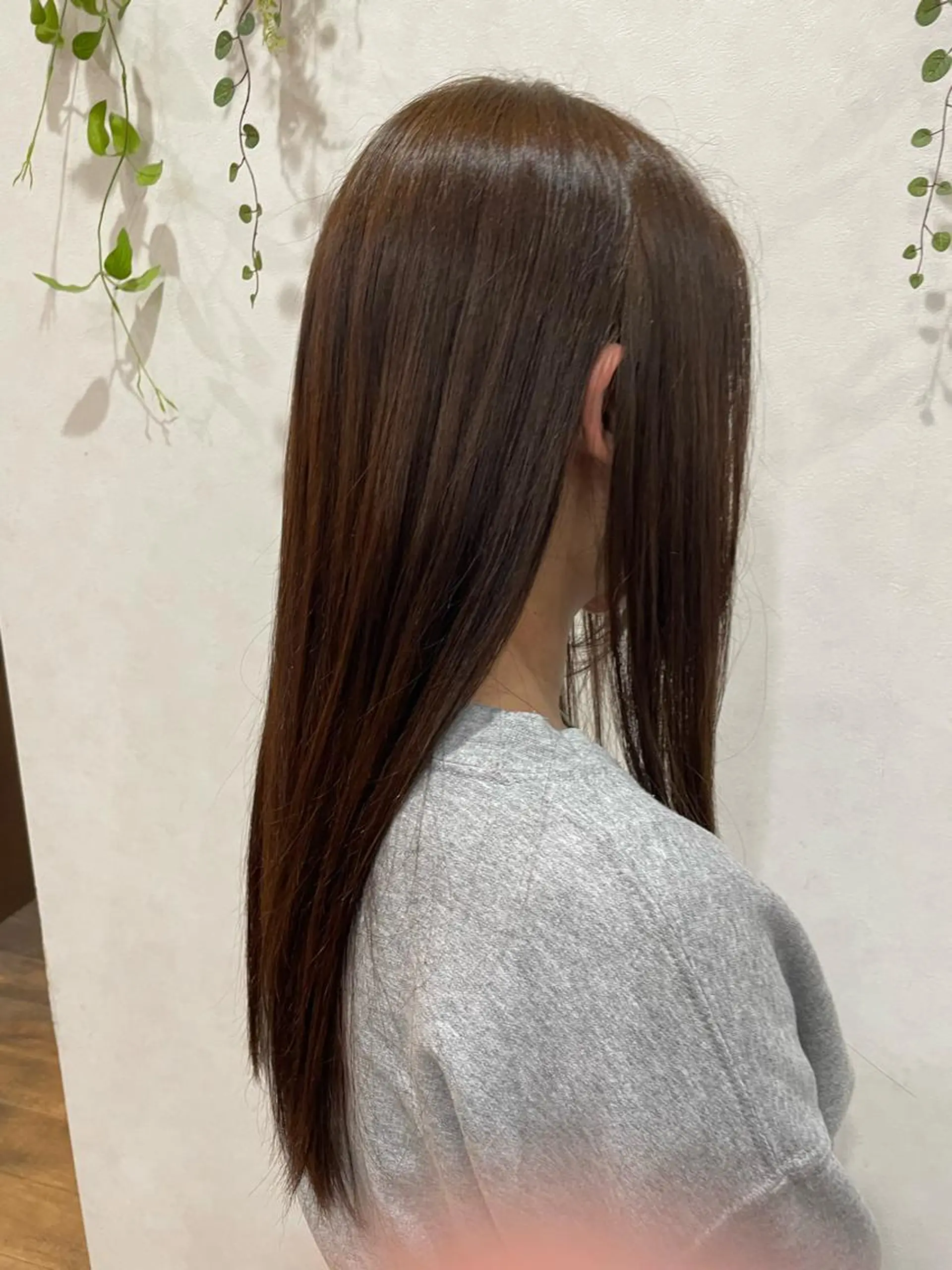 ロング カラー アッシュ 透明感カラー 山田 梓のヘアスタイル