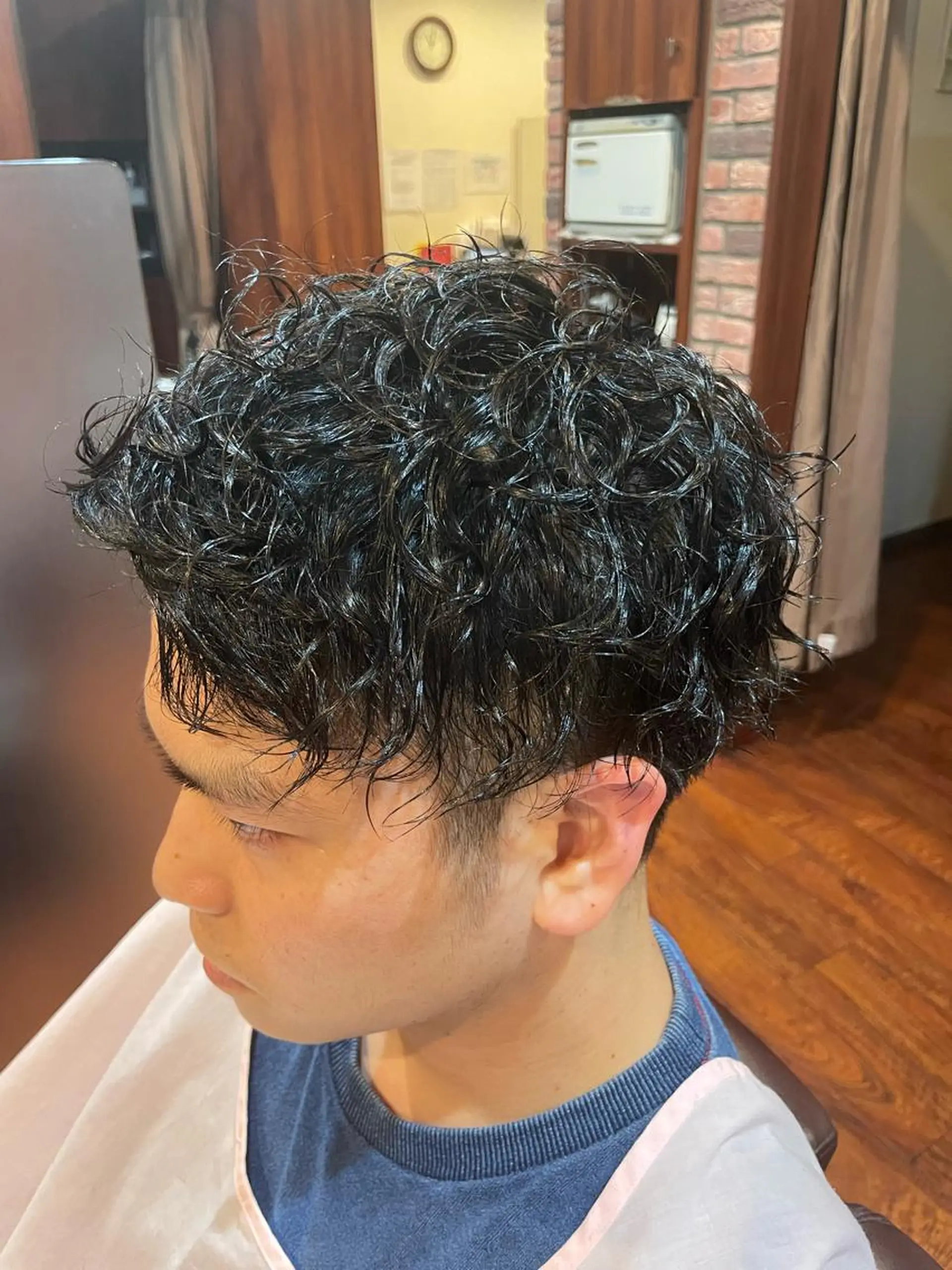 ミディアム メンズカット 佐藤優菜のヘアスタイル