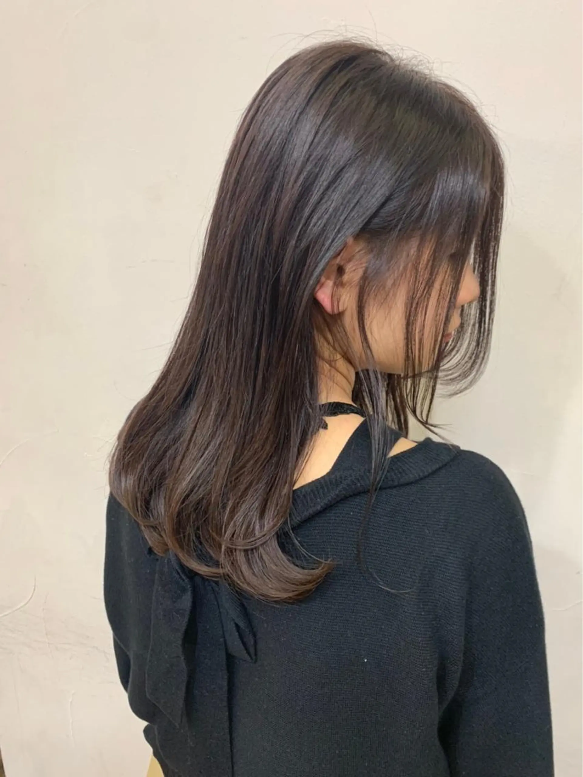 ロング 渡部凌我 小顔ウルフ ハイトーンカラーのヘアスタイル